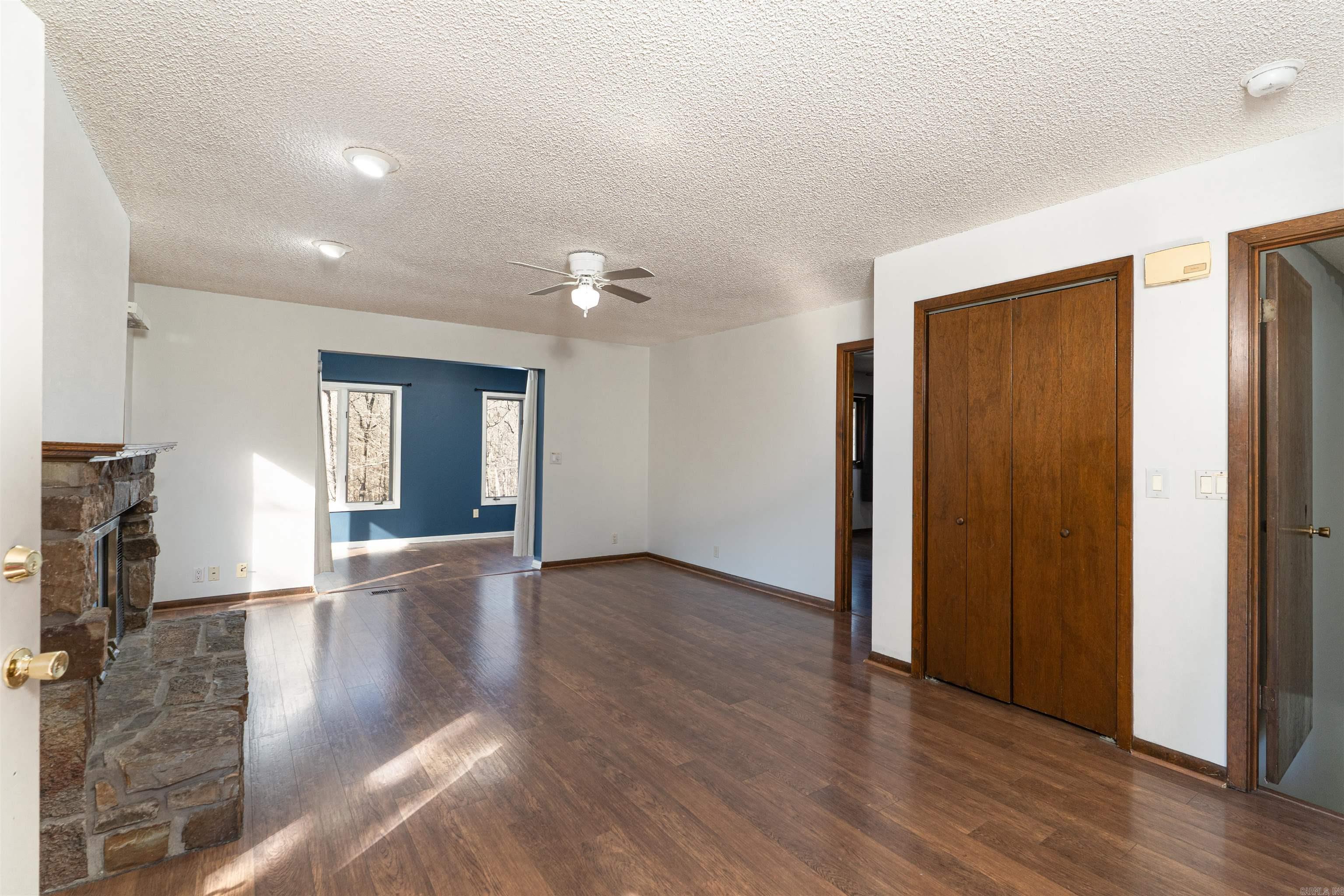 Gerona - Residential