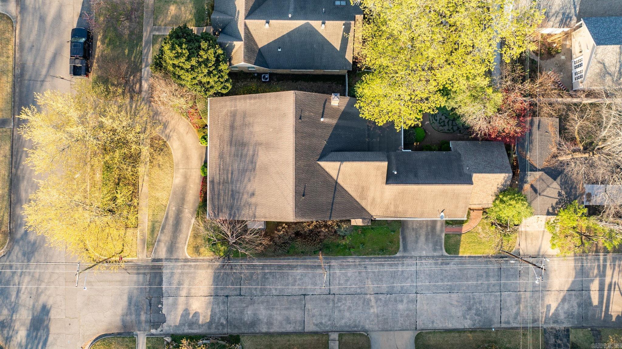 NEWTONS - Residential