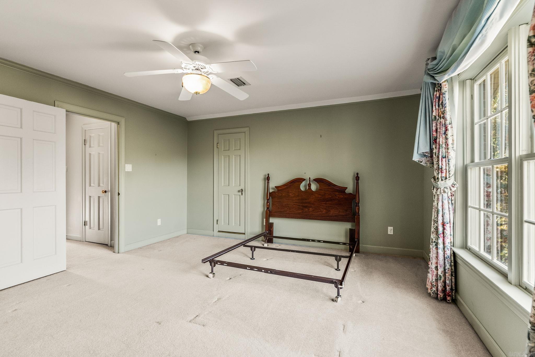 NEWTONS - Residential