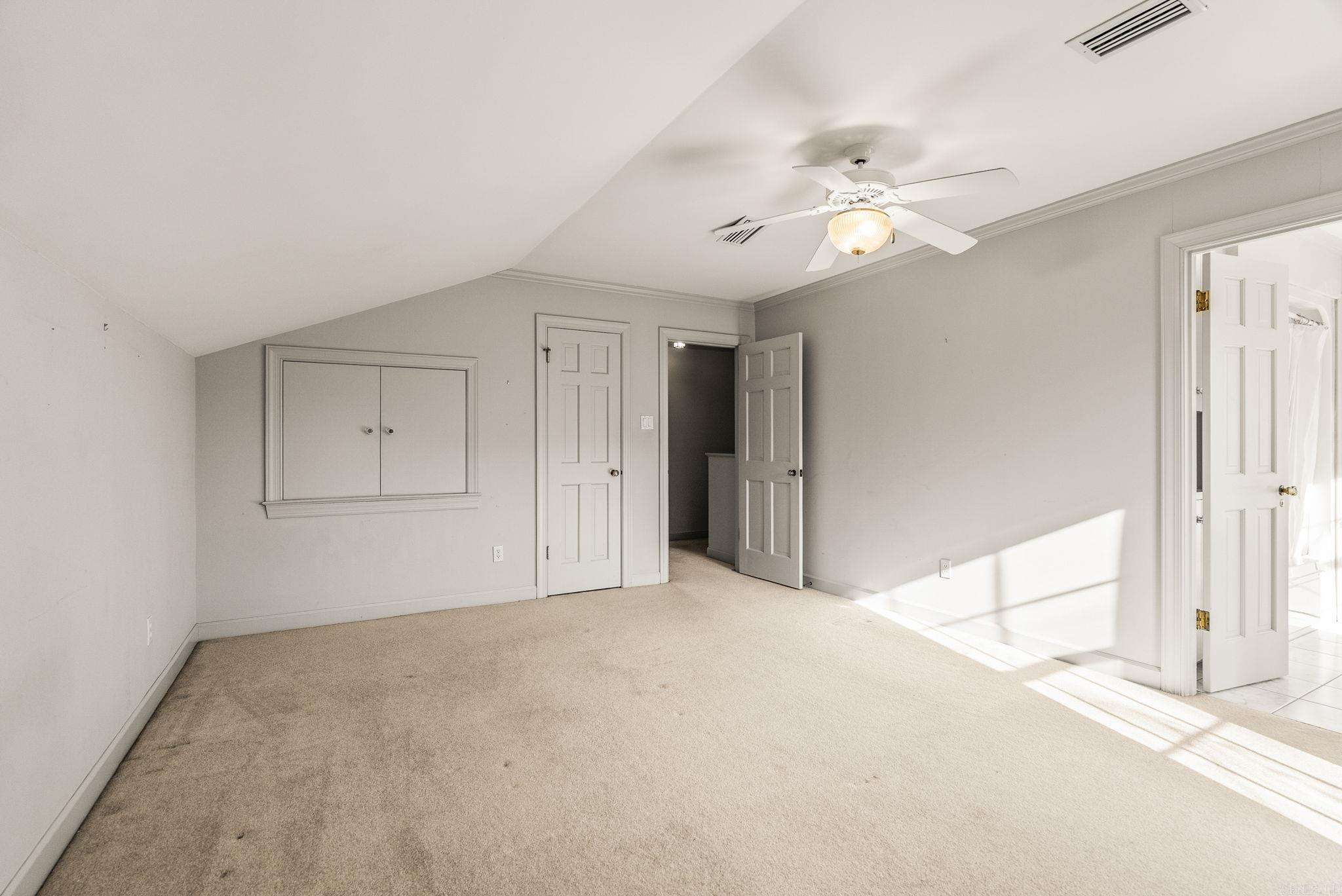 NEWTONS - Residential