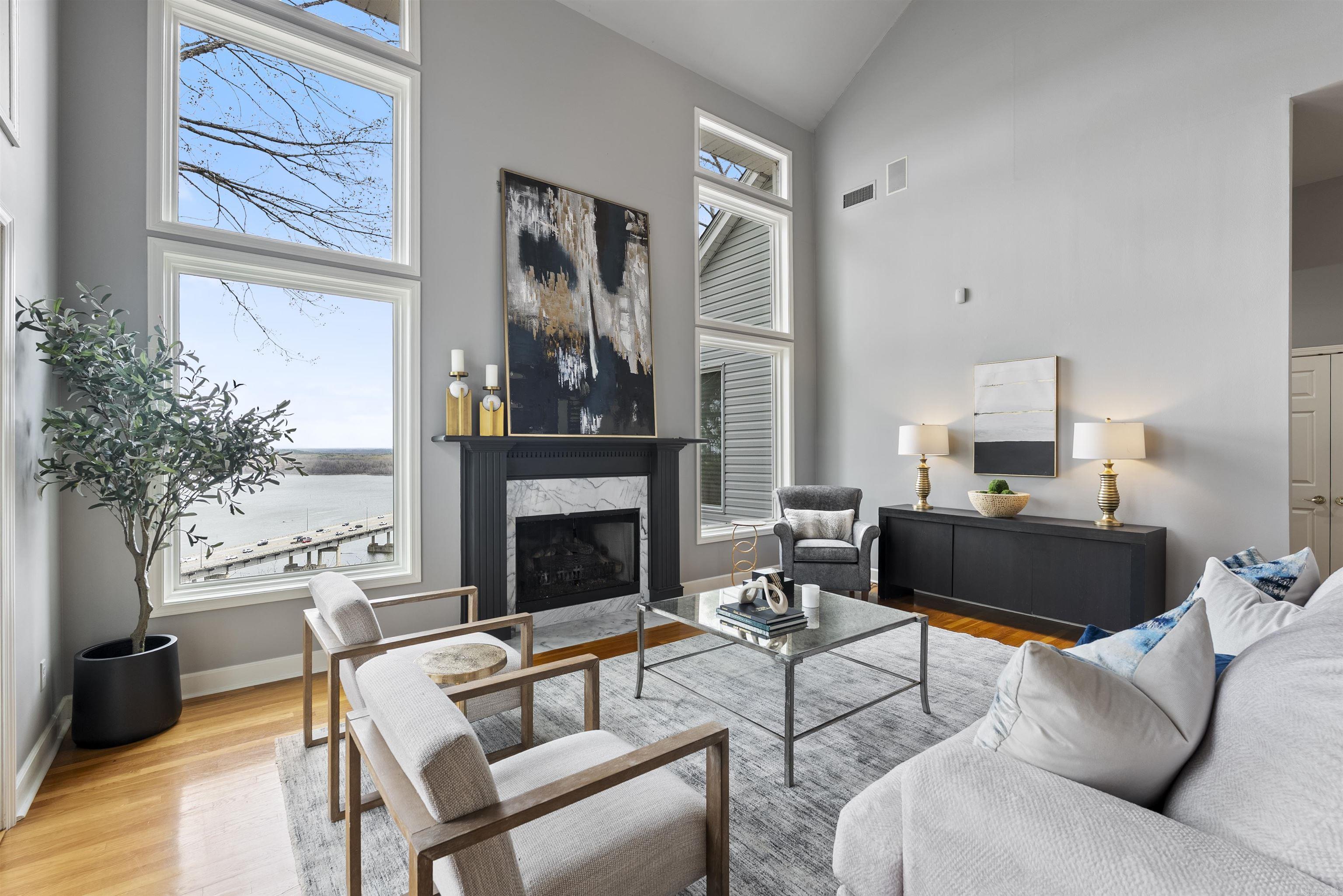 RIVER RIDGE POINTE - Residential