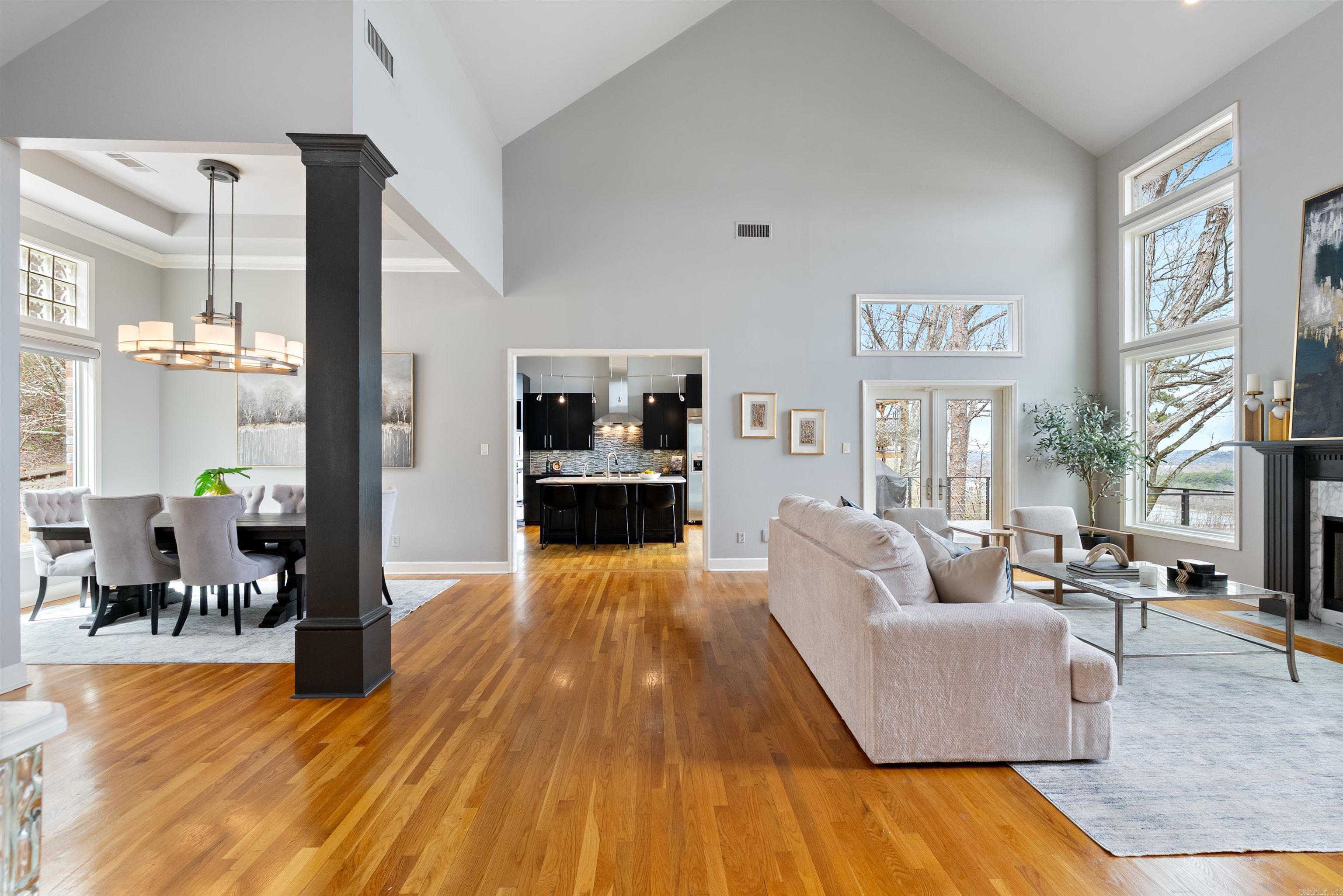 RIVER RIDGE POINTE - Residential