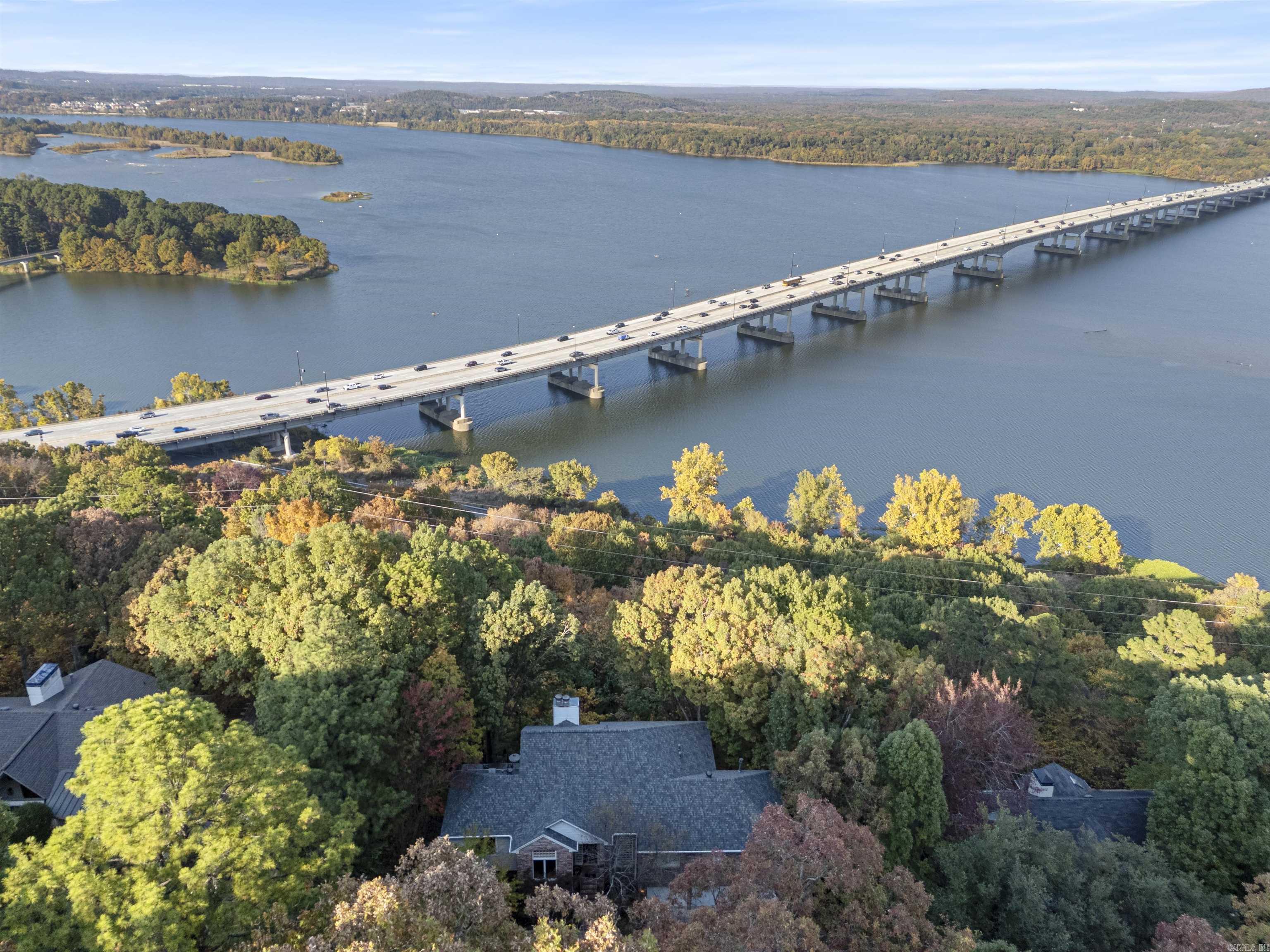 RIVER RIDGE POINTE - Residential