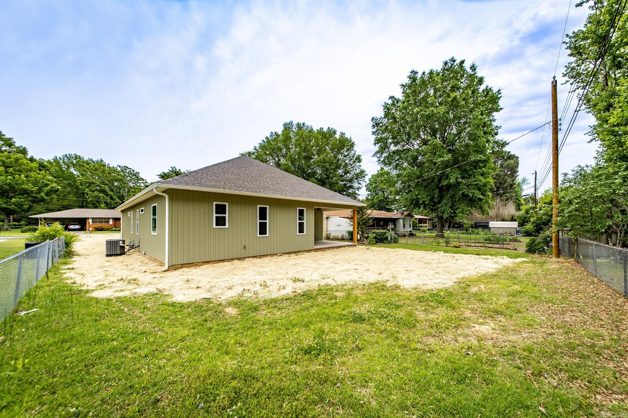 FOUST - Residential