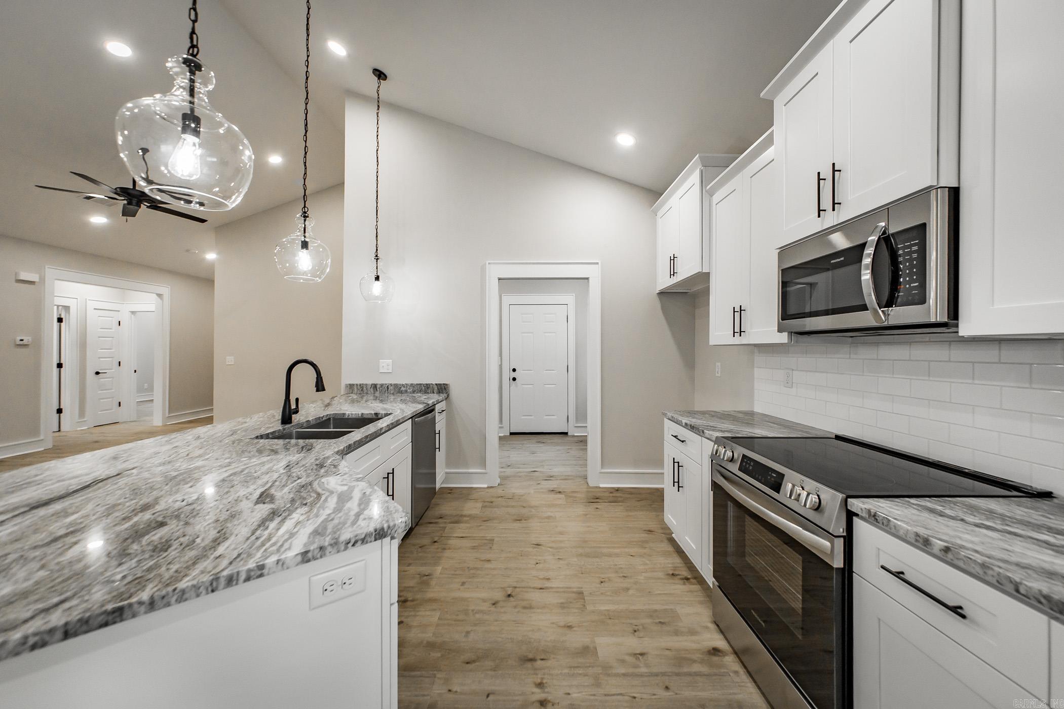 FOUST - Residential