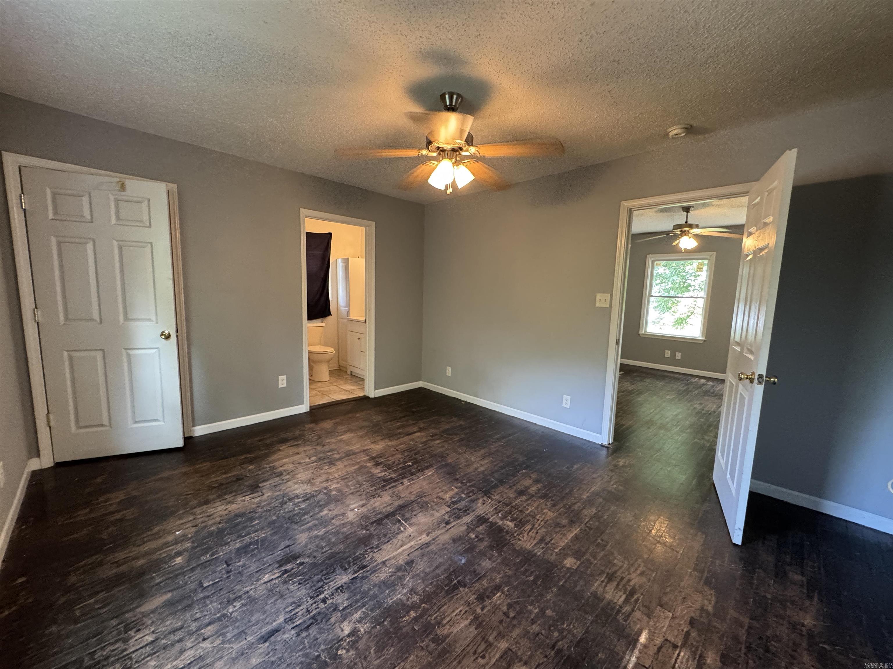 8-3S-19W Unplatted Hot S - Residential Income