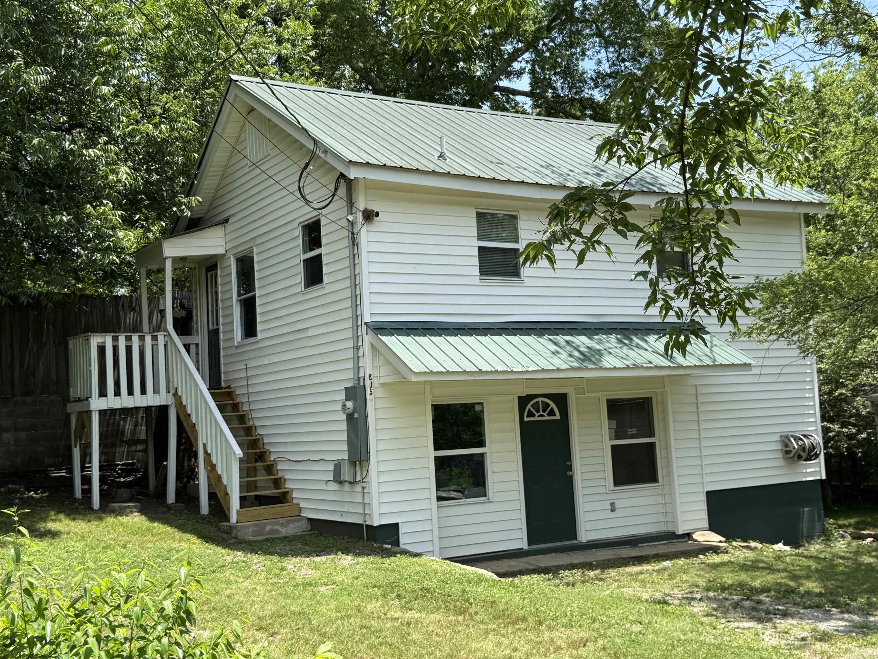 8-3S-19W Unplatted Hot S - Residential Income