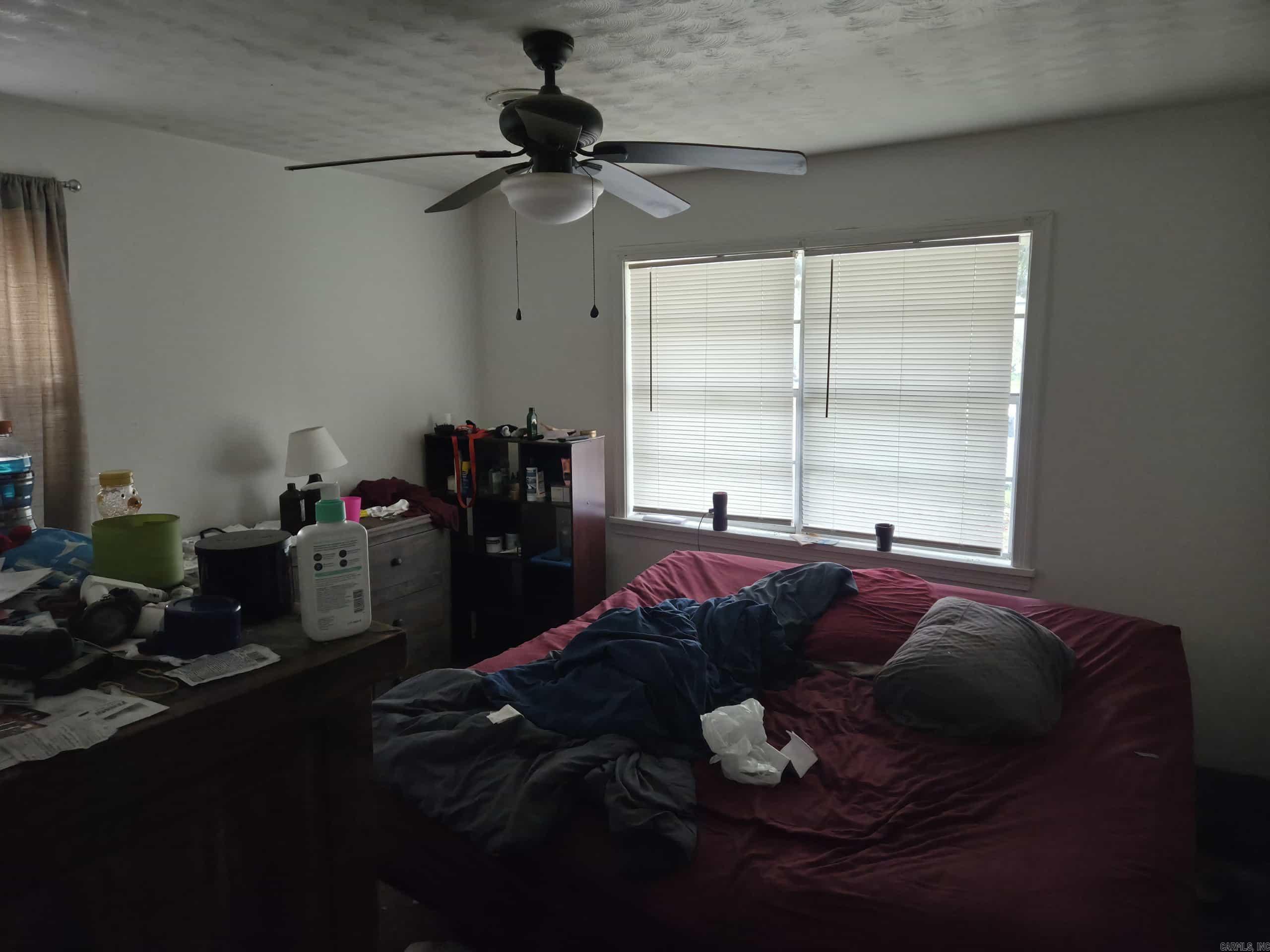 SHADY GROVE - Residential