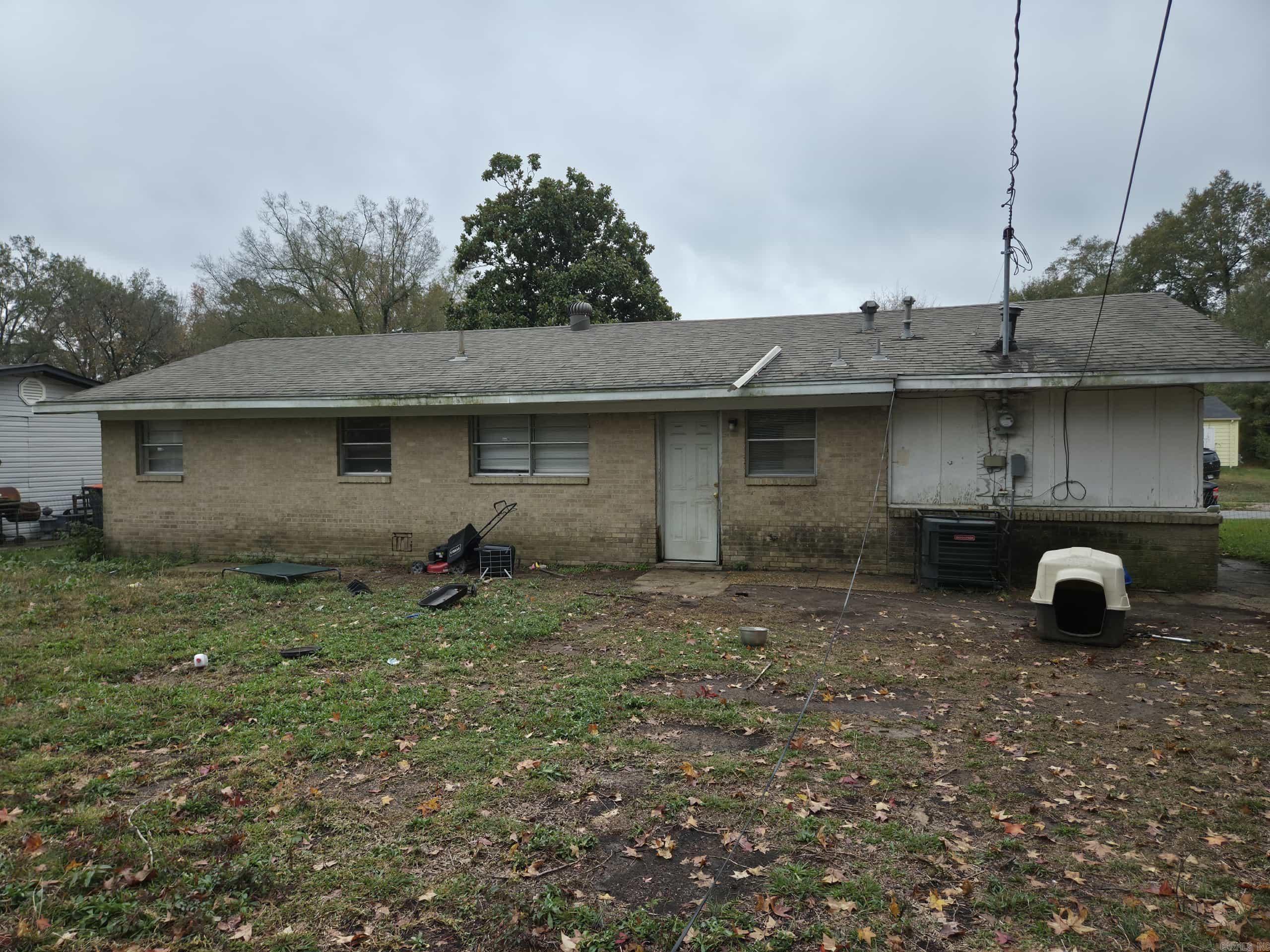 SHADY GROVE - Residential