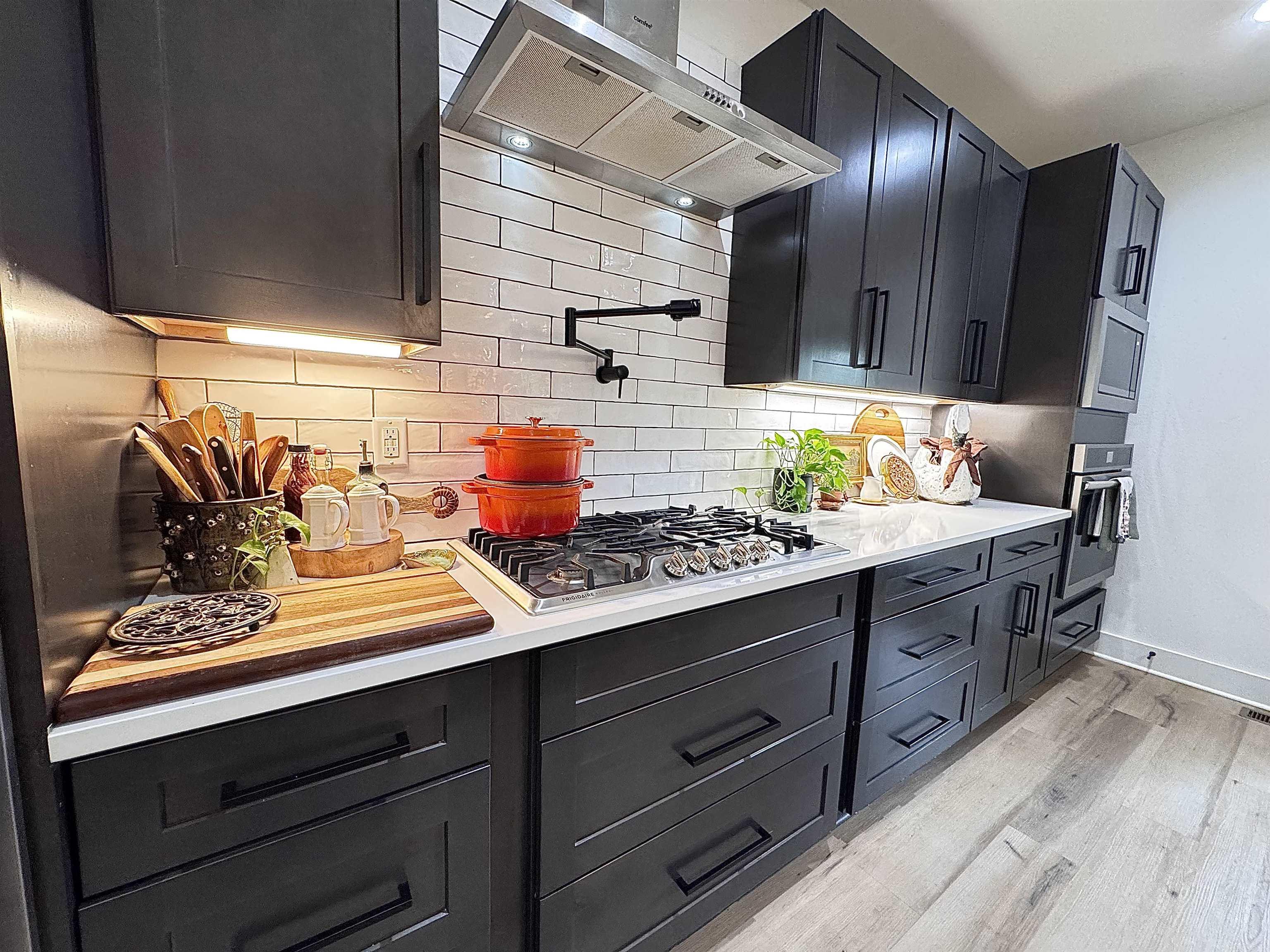 GREYSTONE - Residential