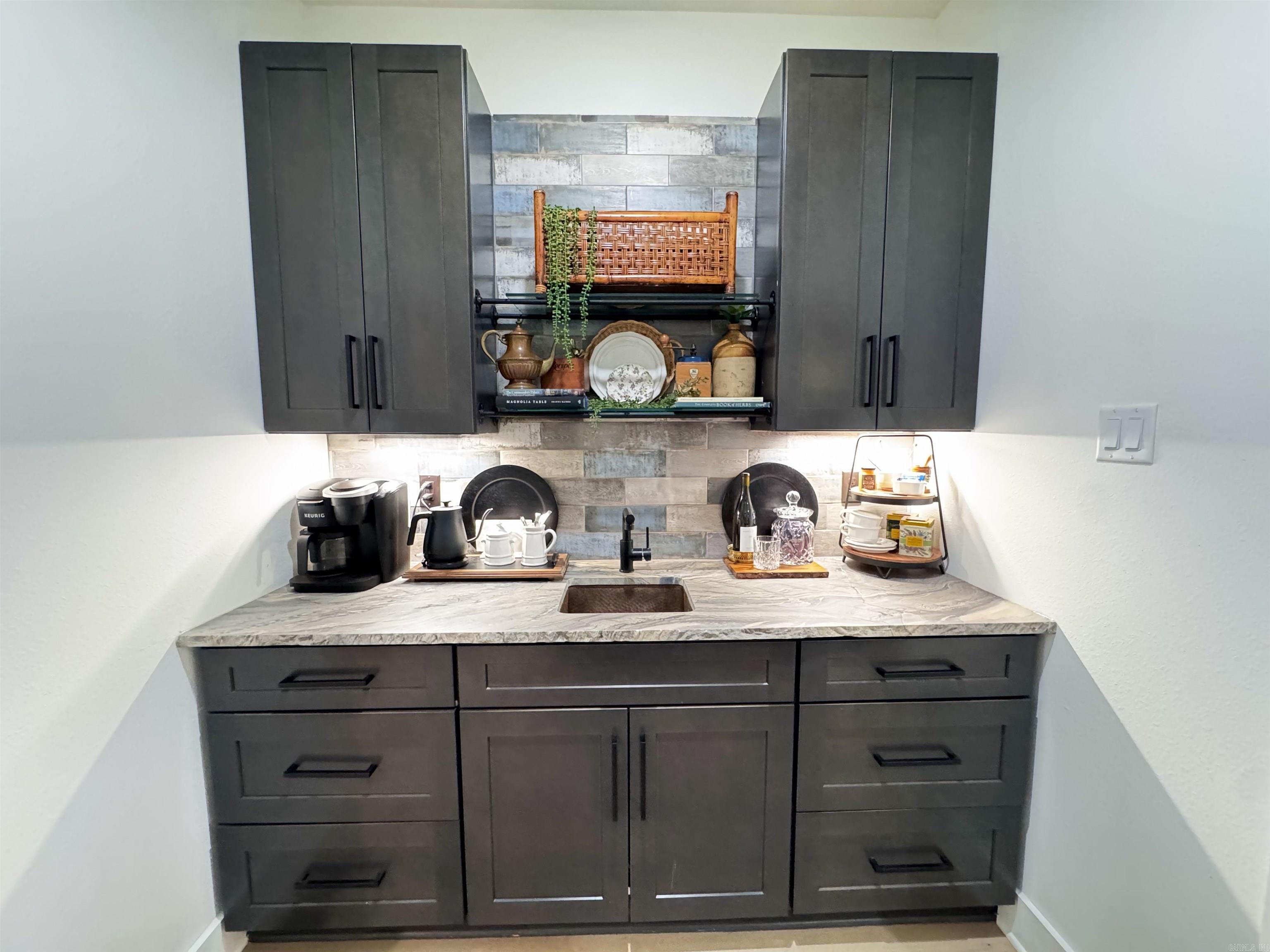 GREYSTONE - Residential