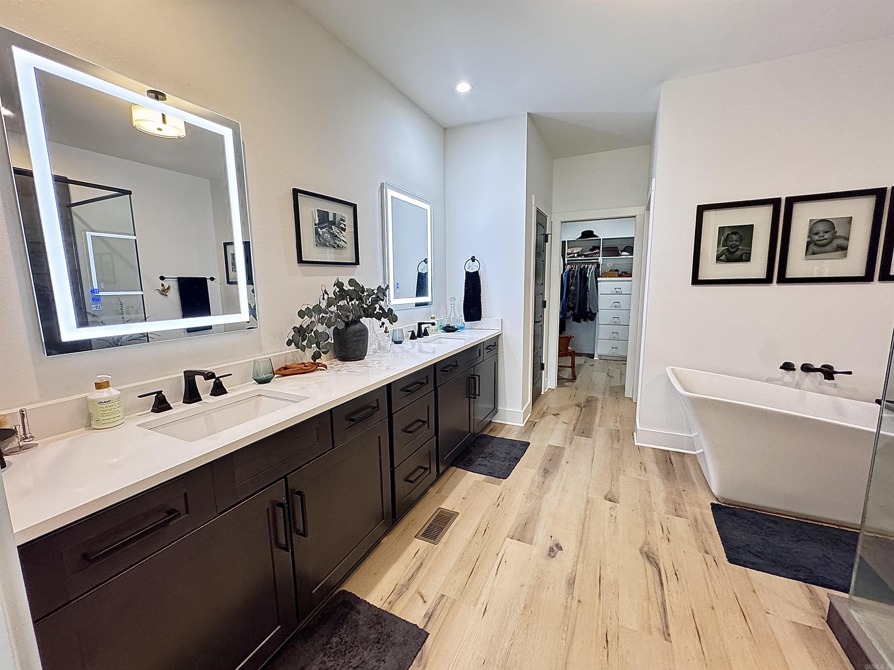 GREYSTONE - Residential