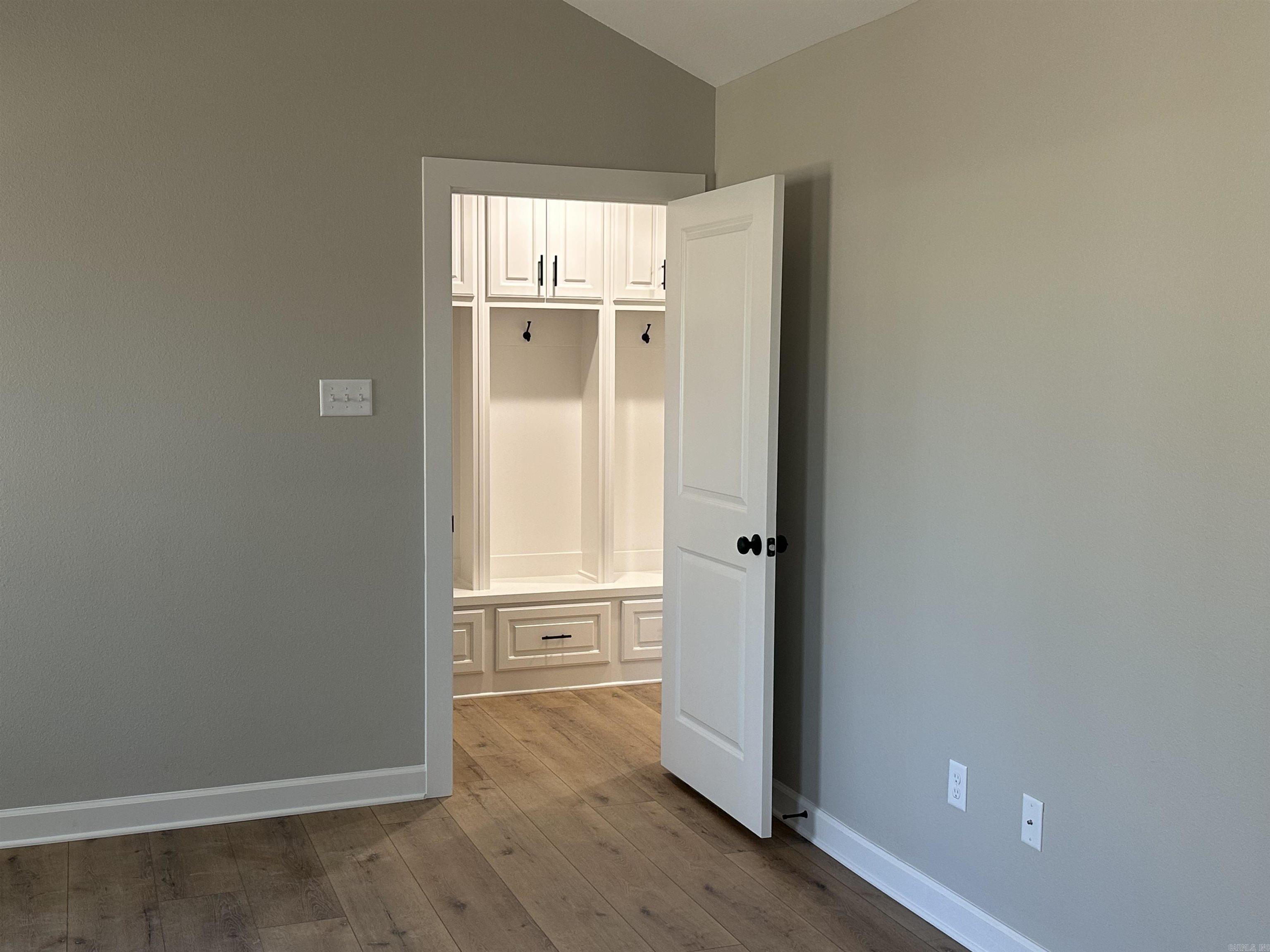 CYPRESS VIEW - Residential