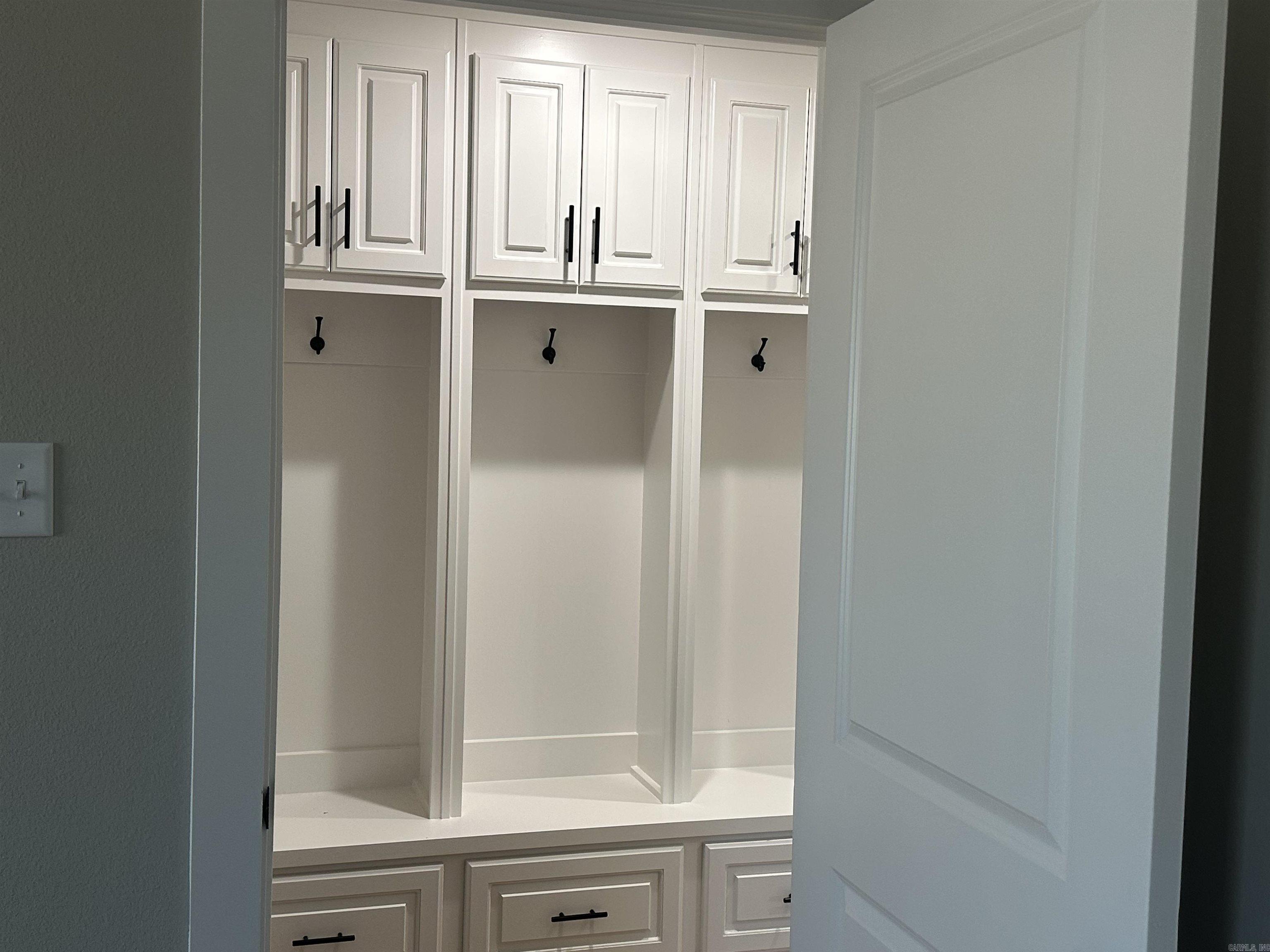 CYPRESS VIEW - Residential