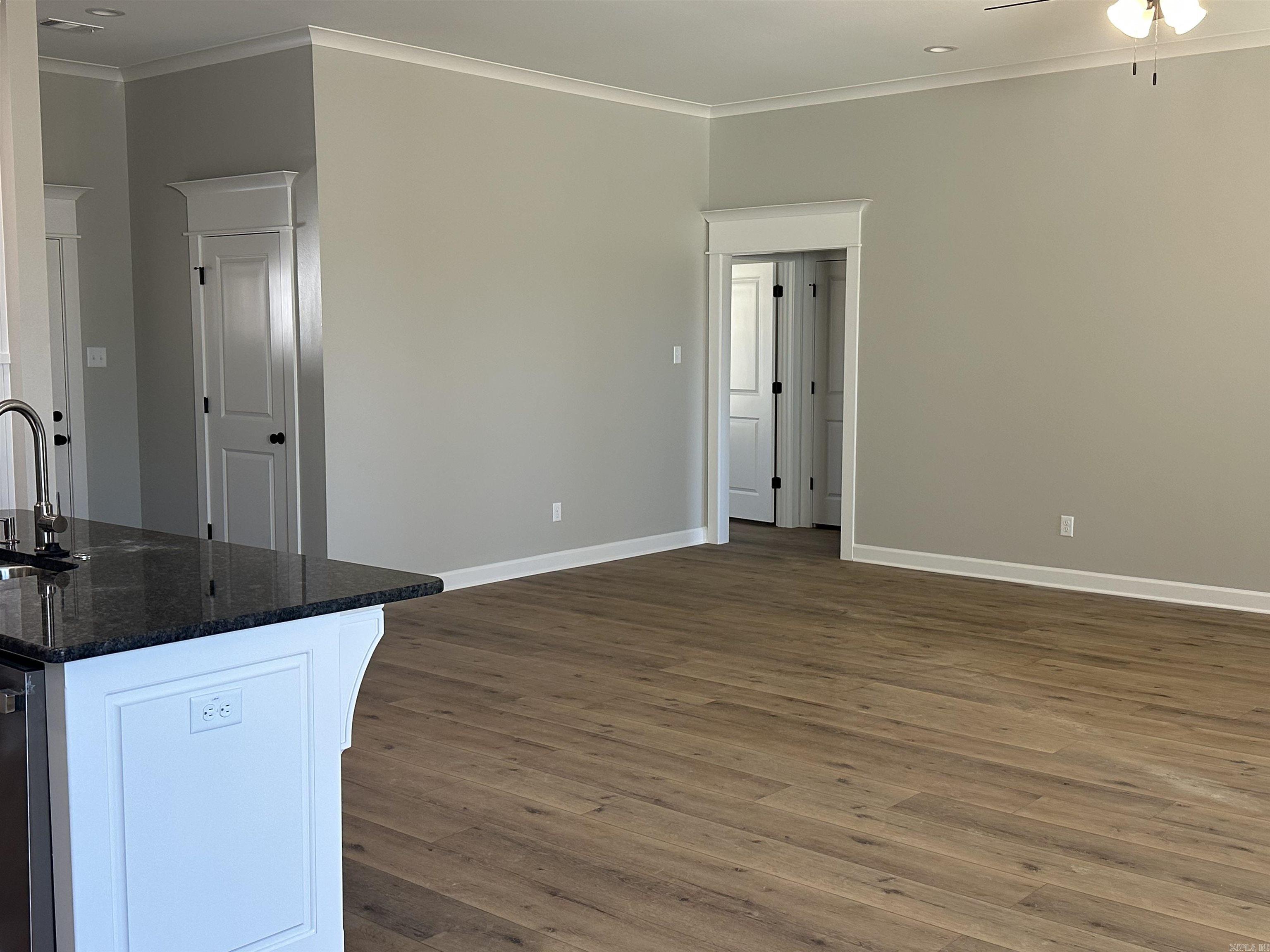 CYPRESS VIEW - Residential