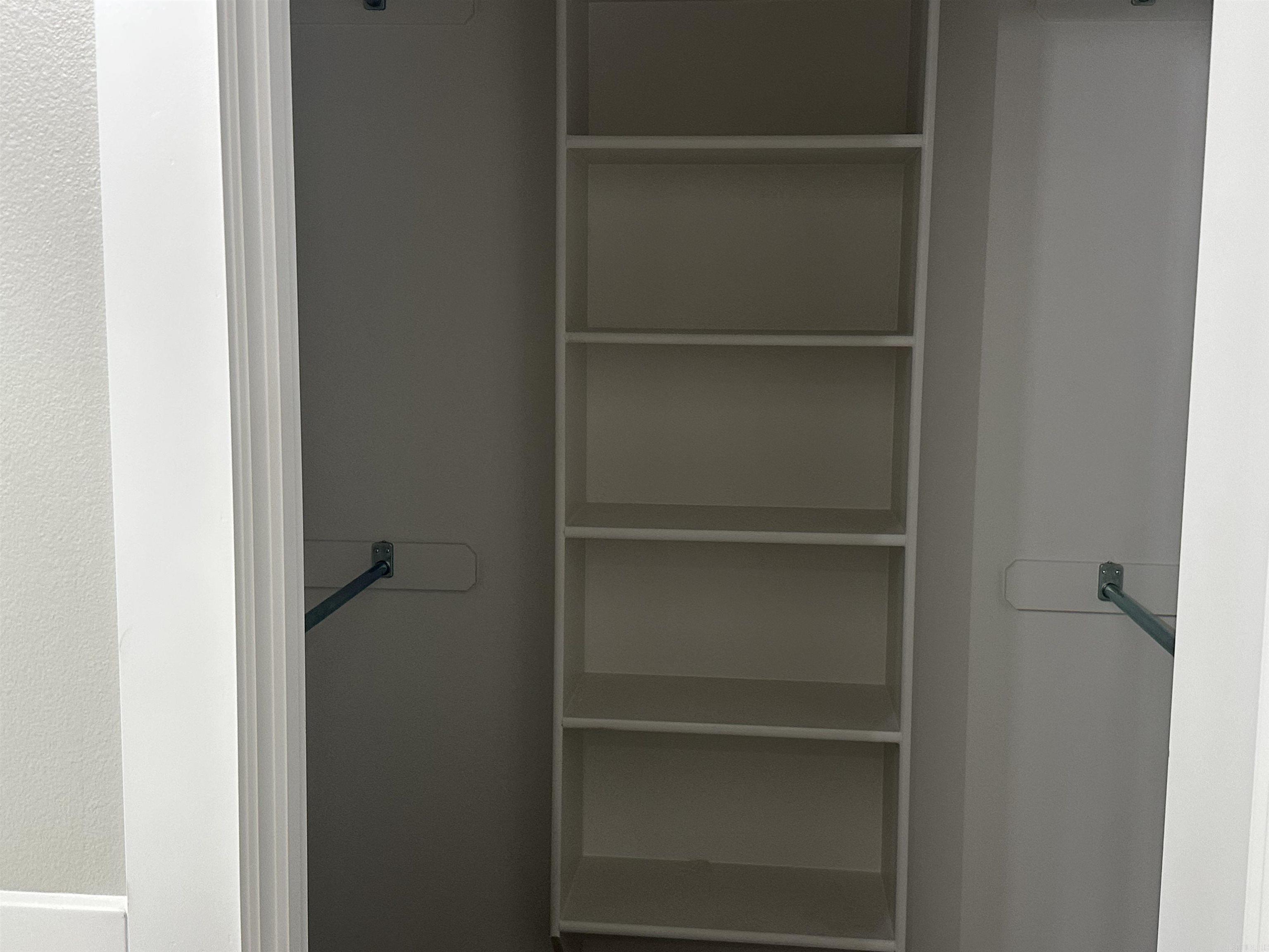 CYPRESS VIEW - Residential