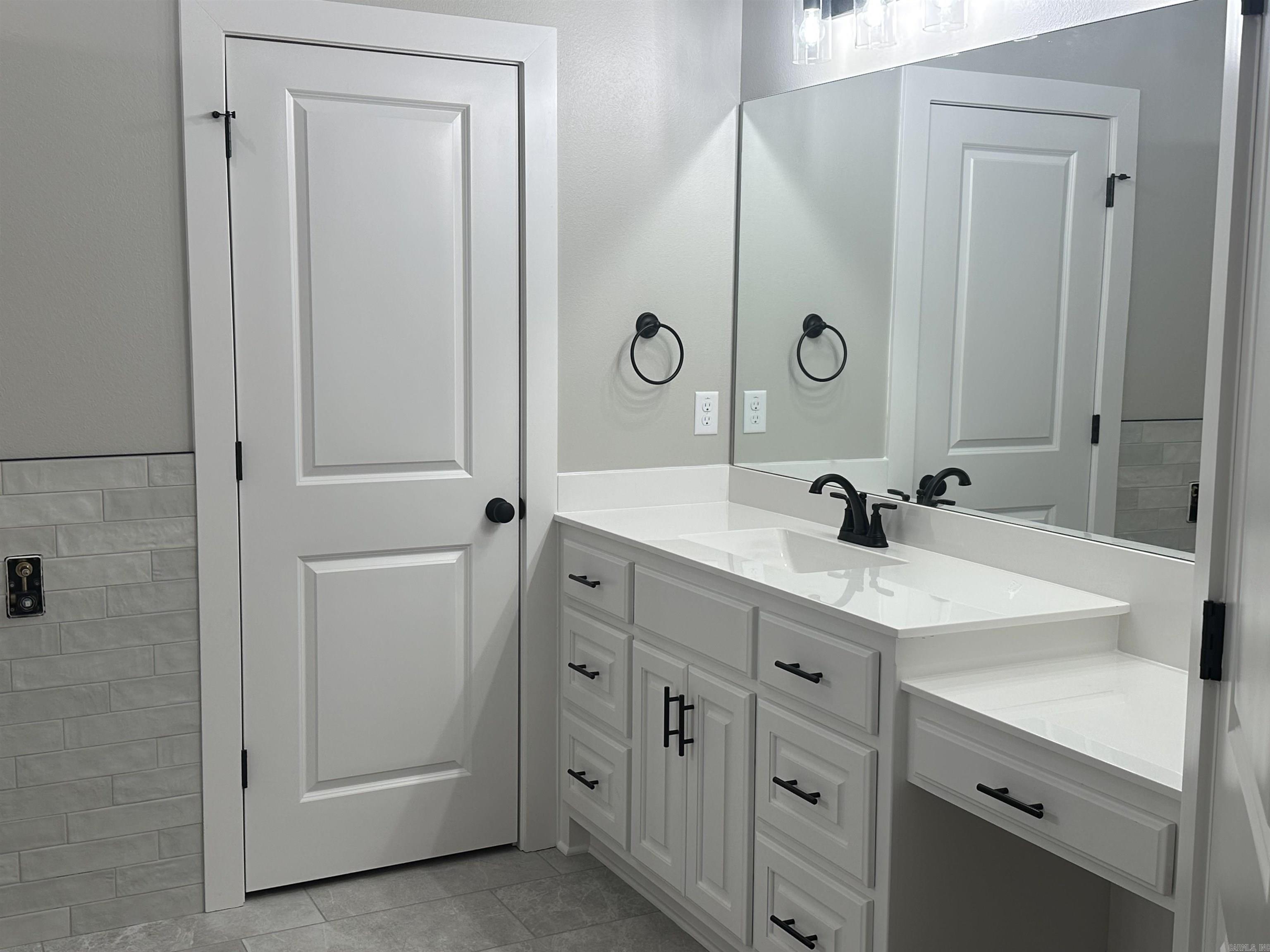 CYPRESS VIEW - Residential