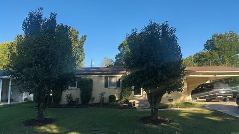 Photo of 213 Tech Streeet St, Paragould, AR 72450 (MLS # 26042548)