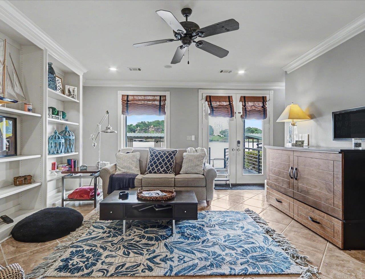 Paradise Lake Village Townhomes - Residential