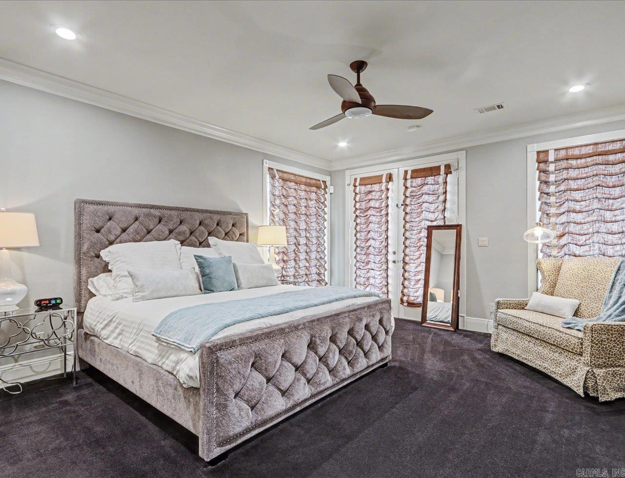Paradise Lake Village Townhomes - Residential