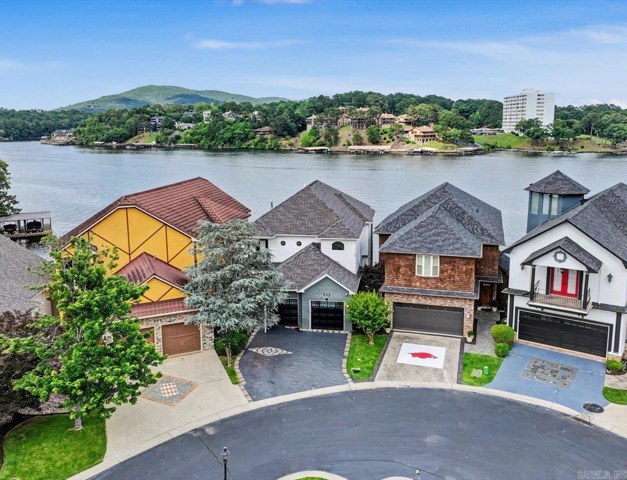 Paradise Lake Village Townhomes - Residential