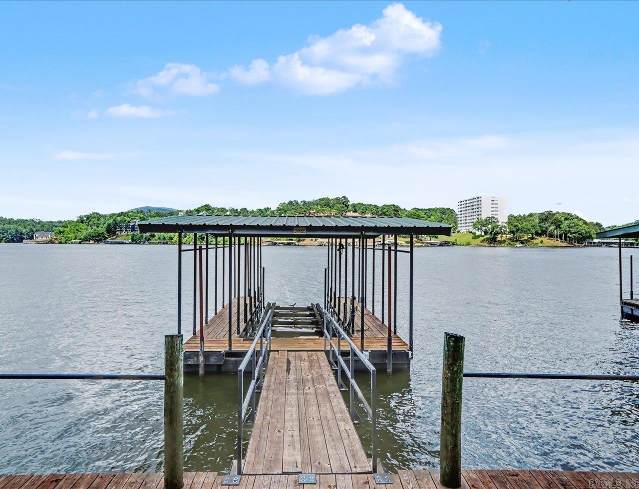 Paradise Lake Village Townhomes - Residential