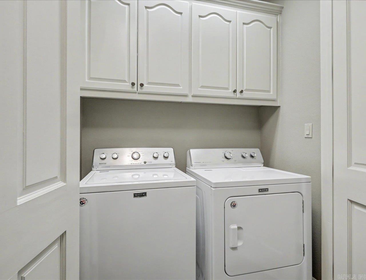 Paradise Lake Village Townhomes - Residential