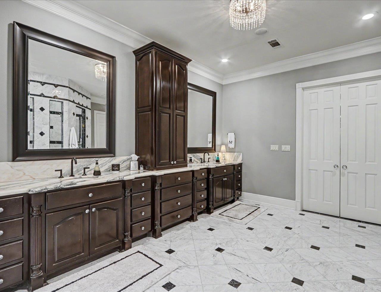 Paradise Lake Village Townhomes - Residential