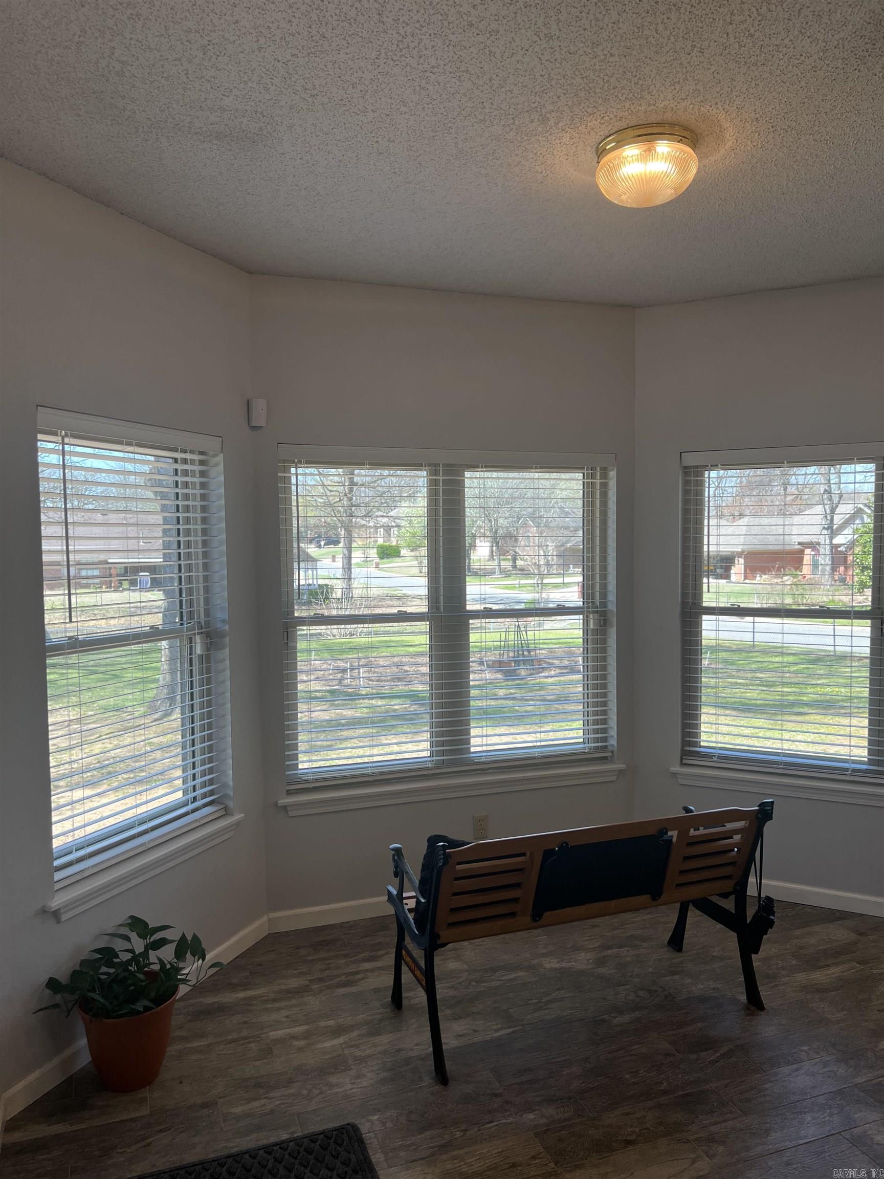 FAIR OAKS - Residential