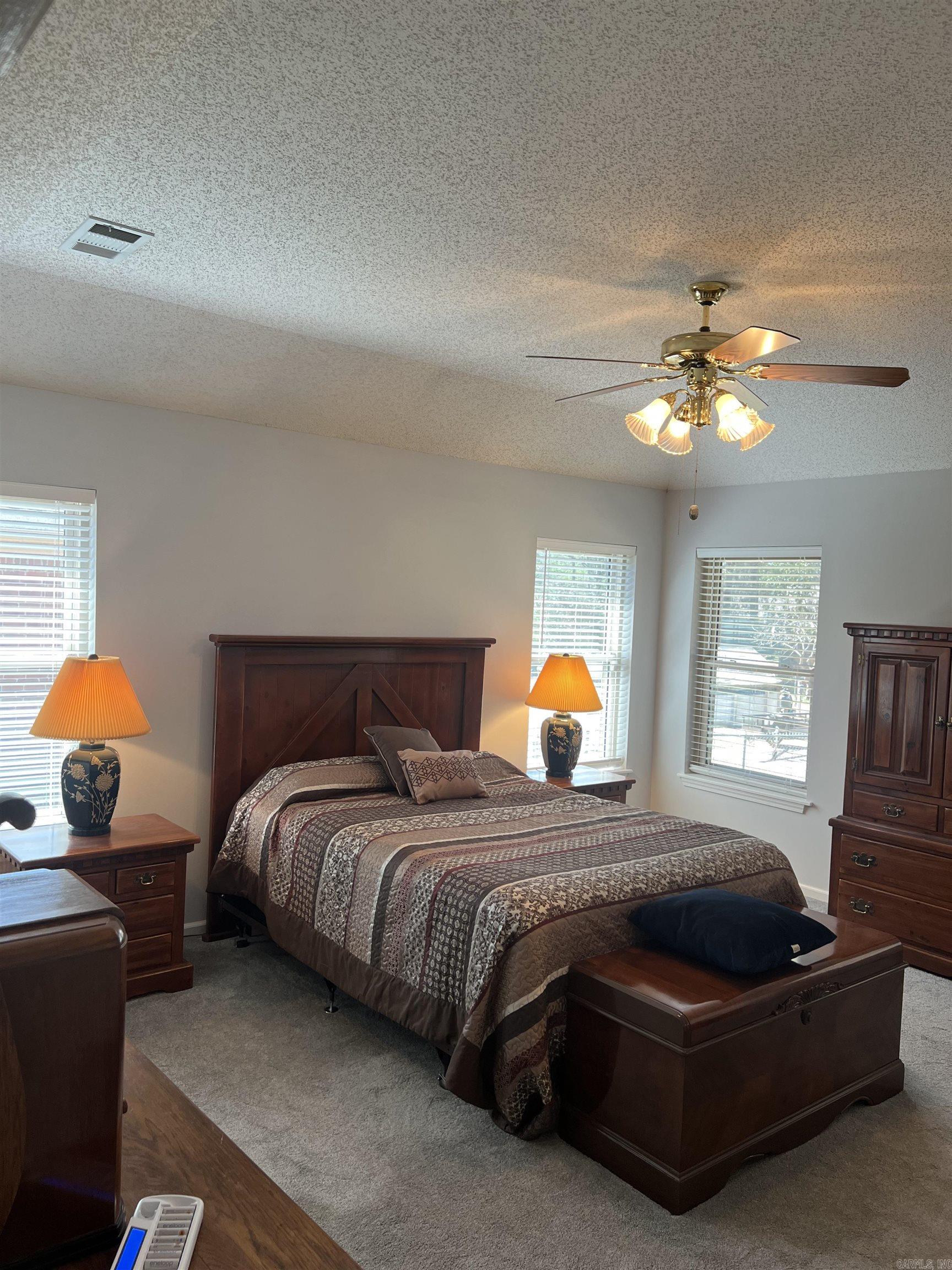 FAIR OAKS - Residential