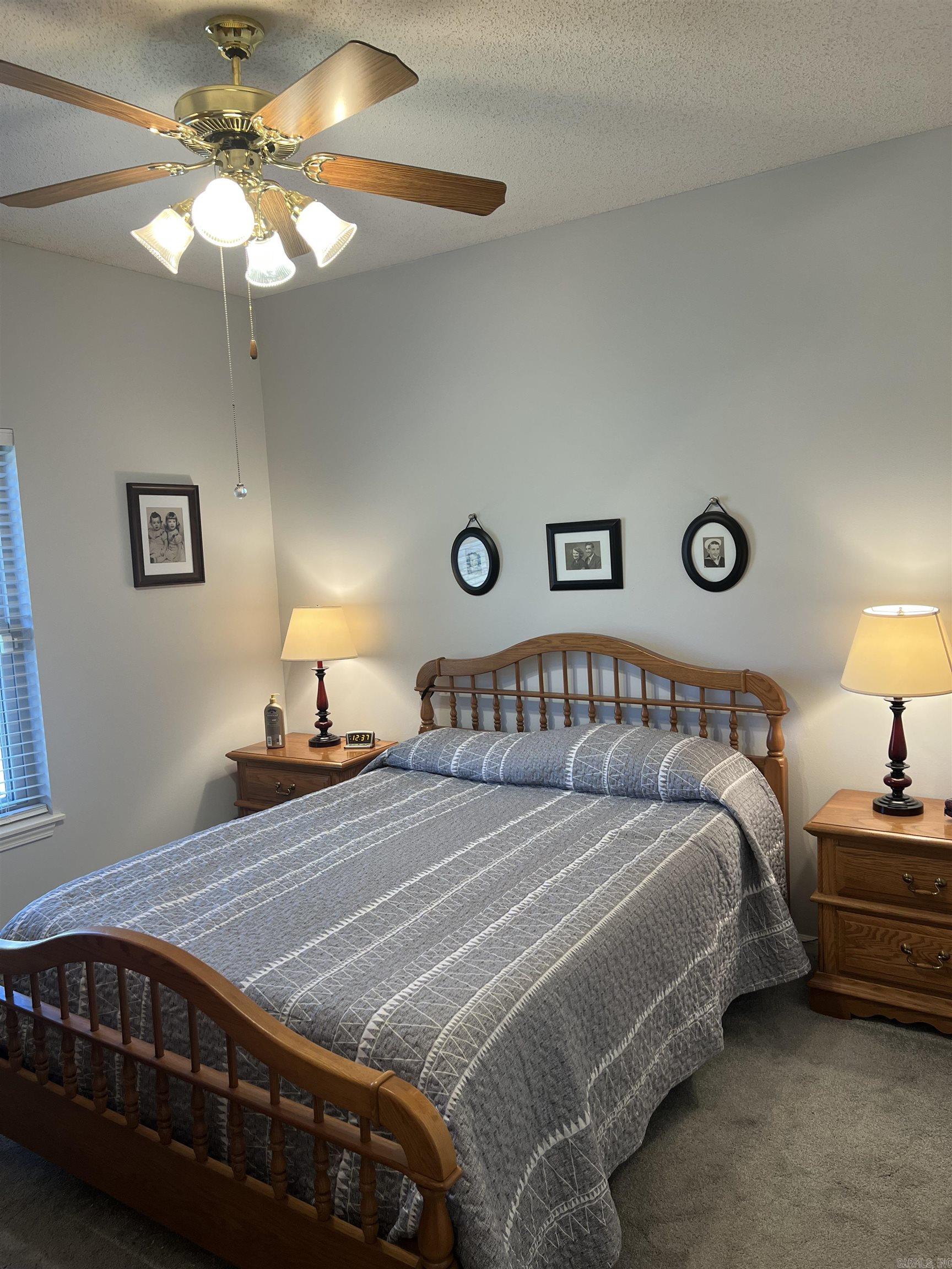 FAIR OAKS - Residential