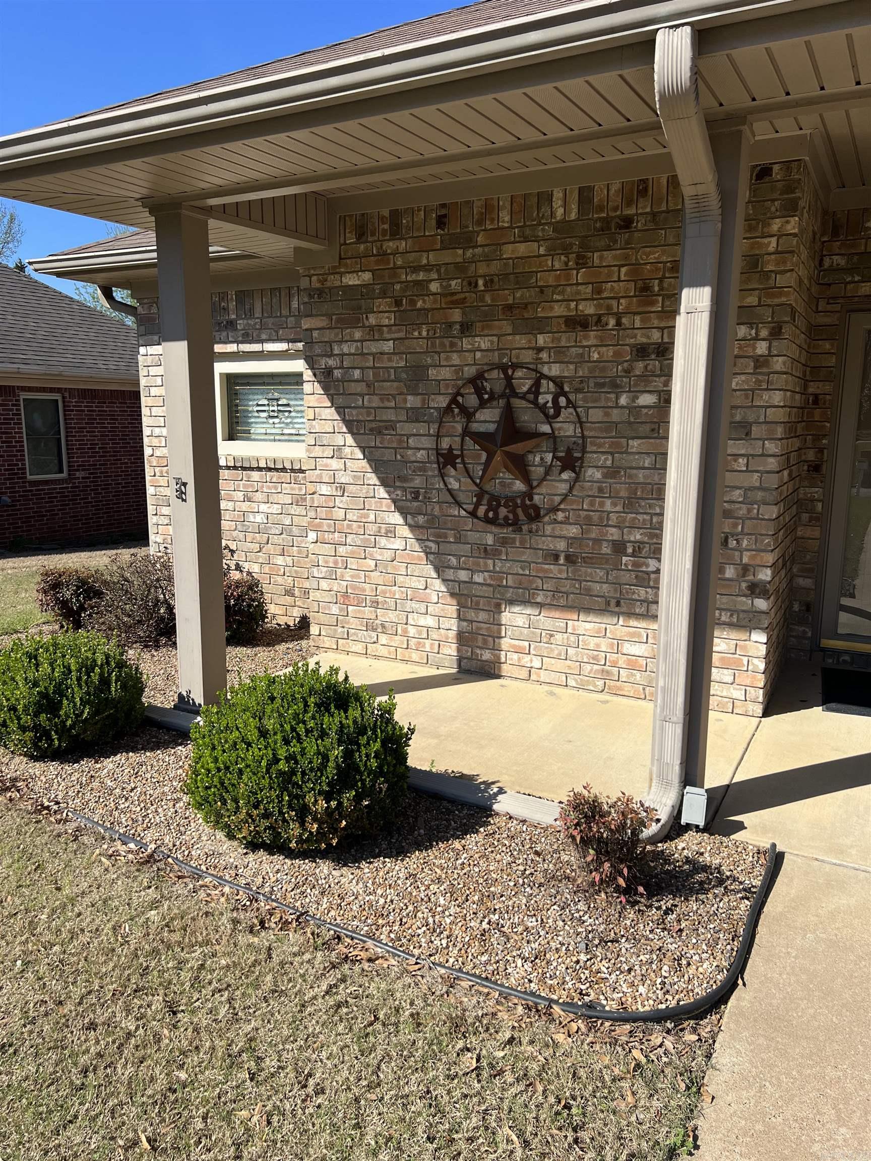 FAIR OAKS - Residential