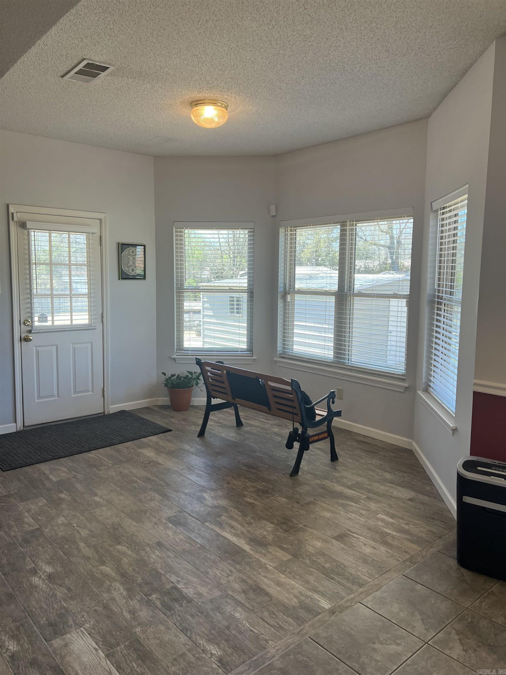 FAIR OAKS - Residential