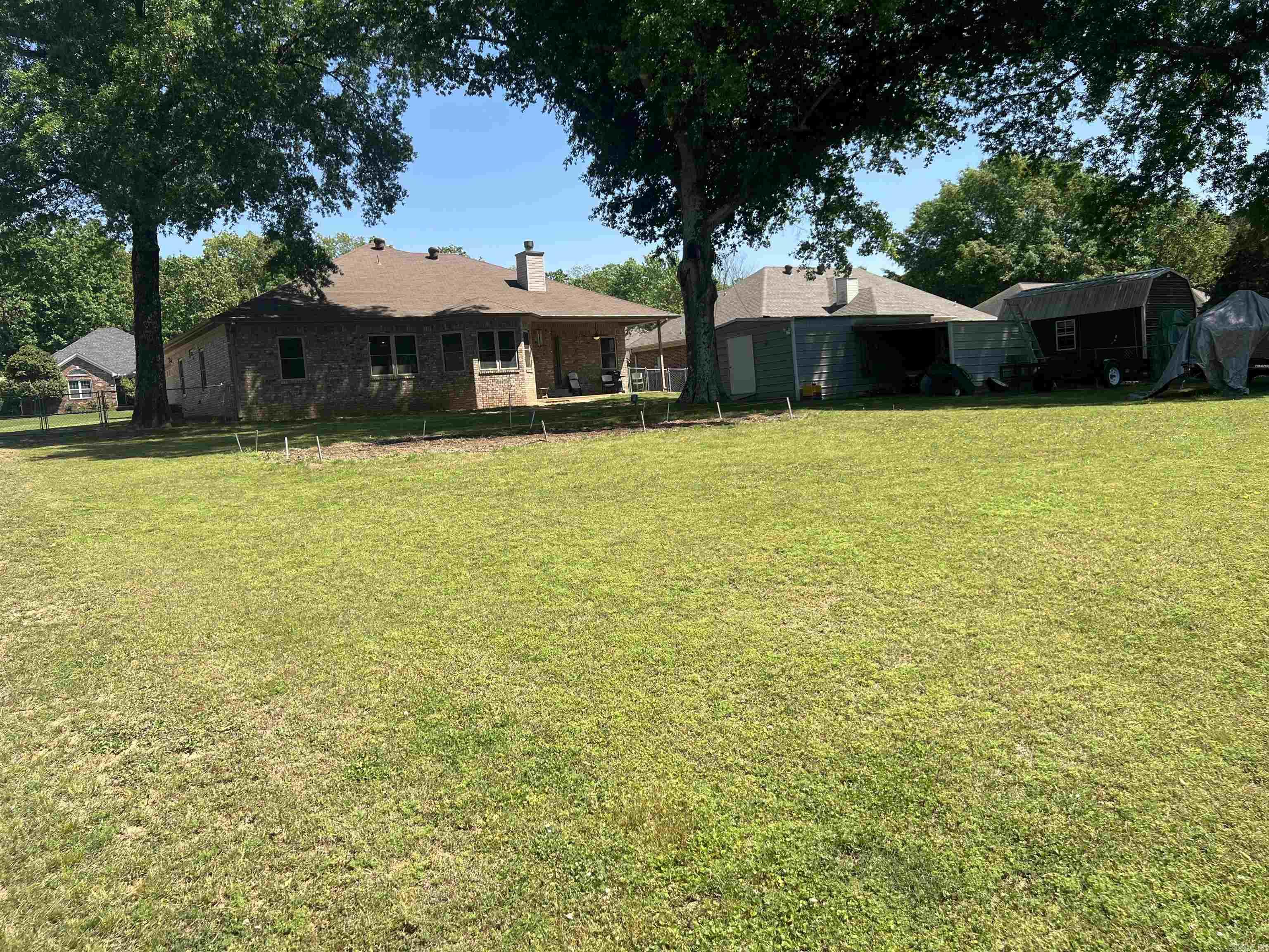 FAIR OAKS - Residential