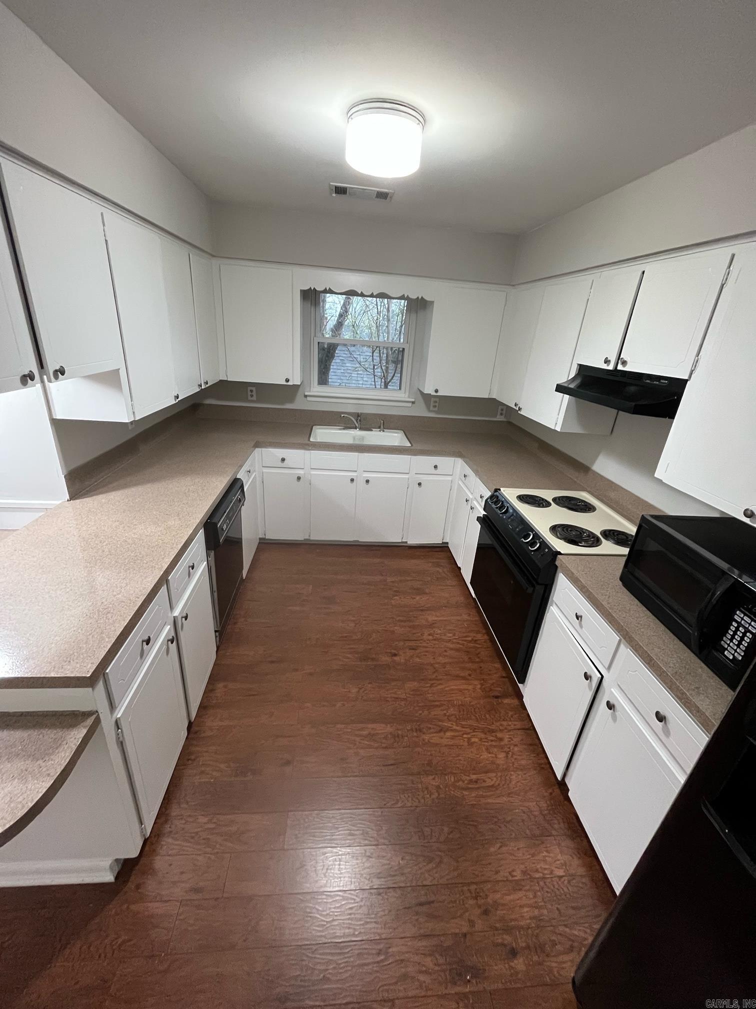 Pulaski Heights - Residential Lease