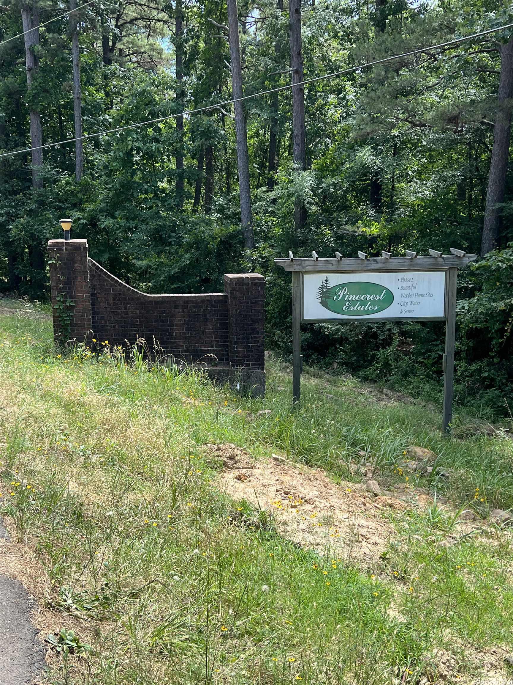 Pine Crest - Land