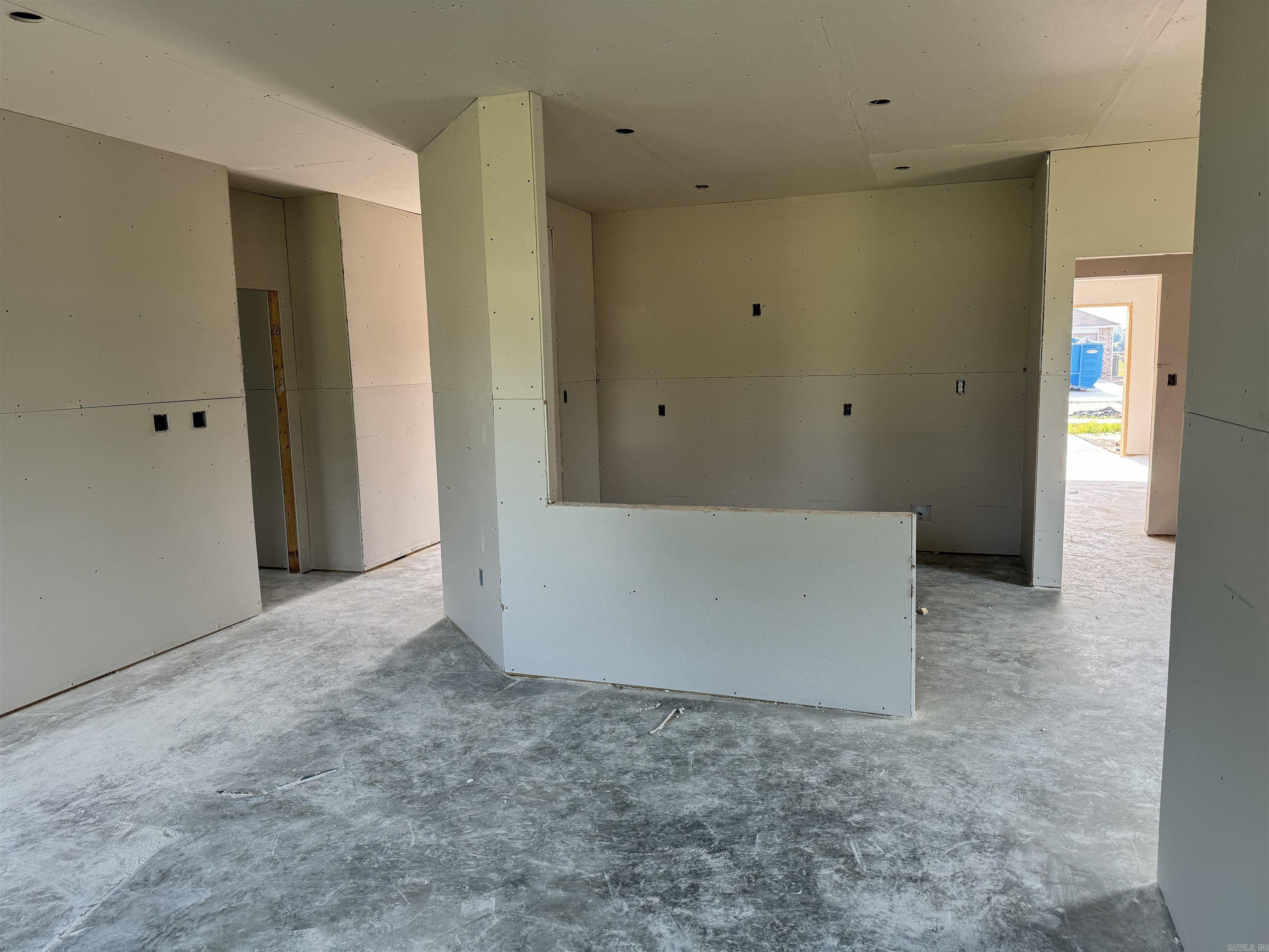 HILL FARM - Residential