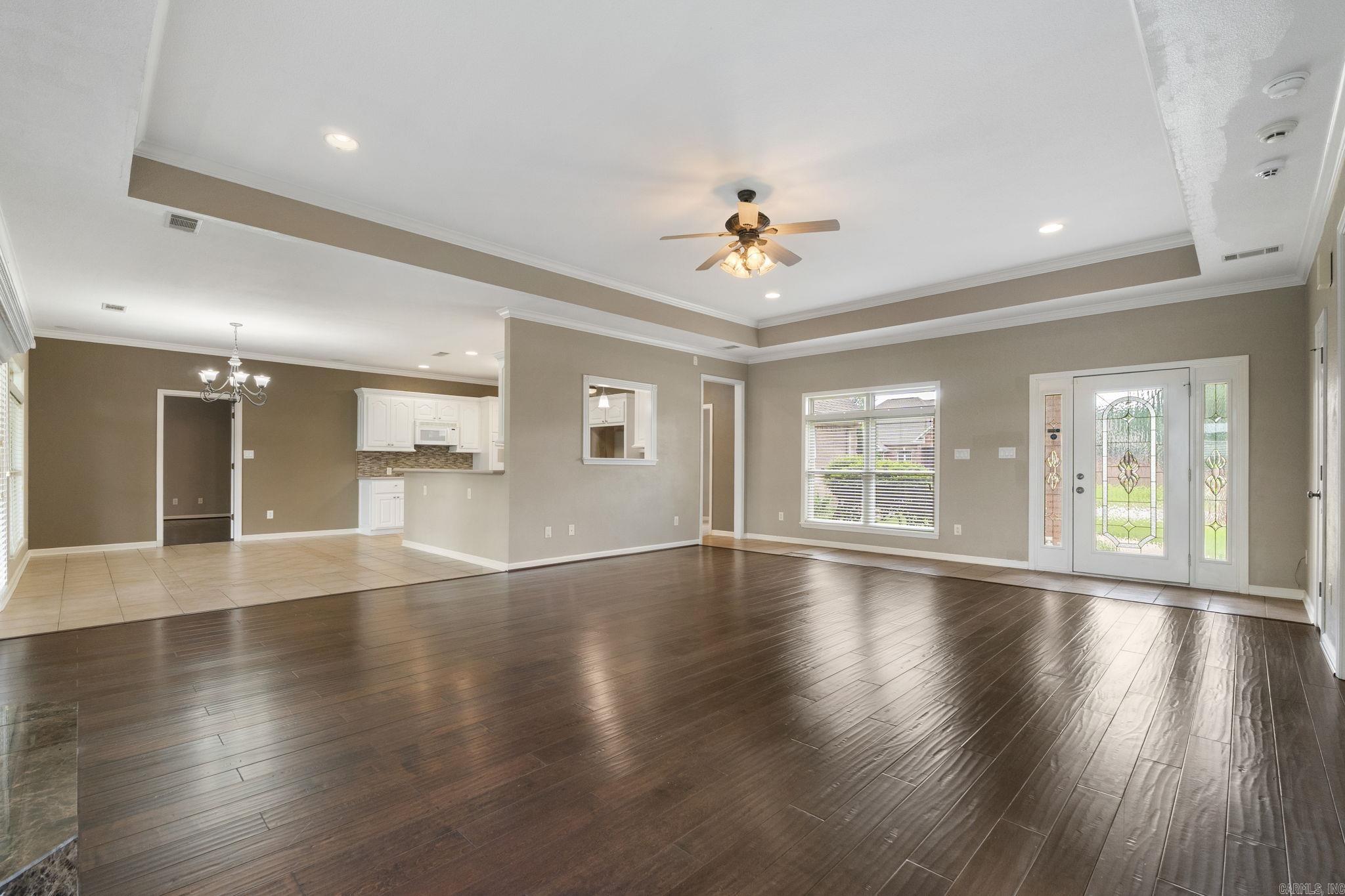 HURRICANE LAKE EST - Residential