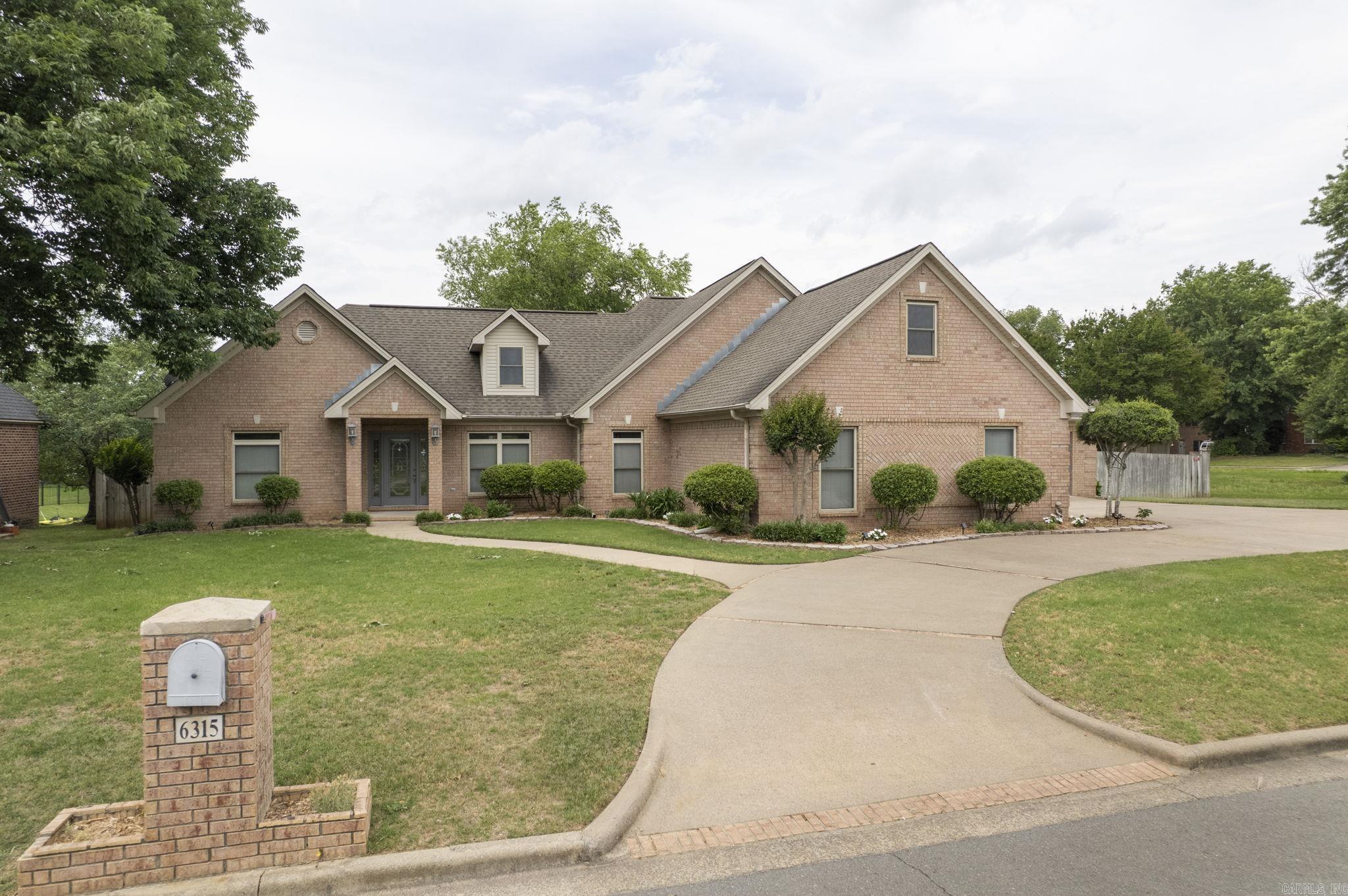 HURRICANE LAKE EST - Residential