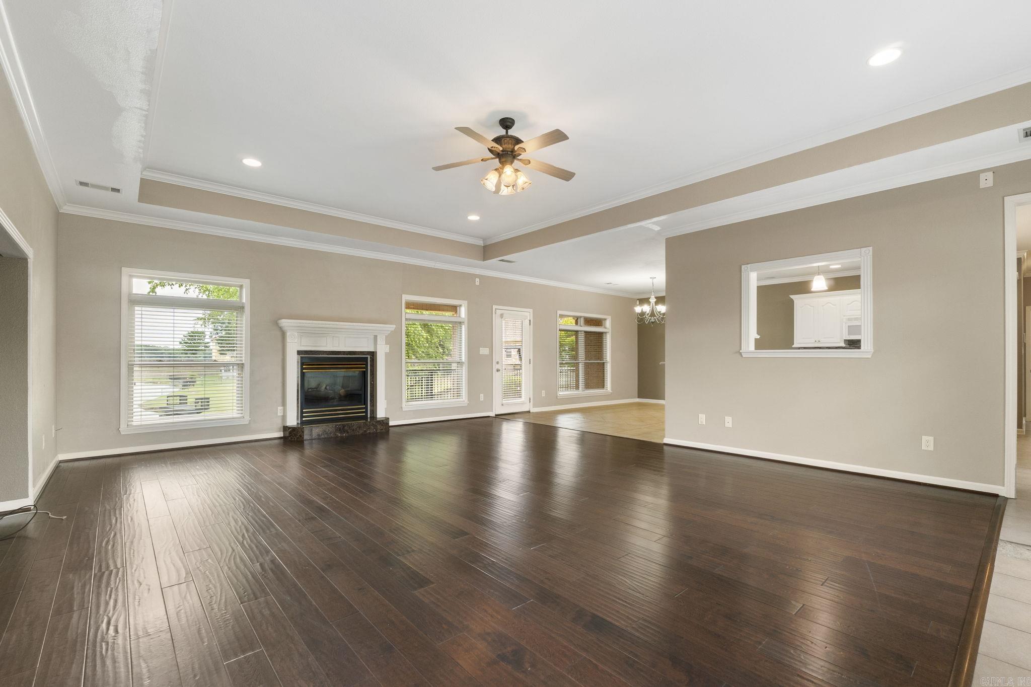 HURRICANE LAKE EST - Residential