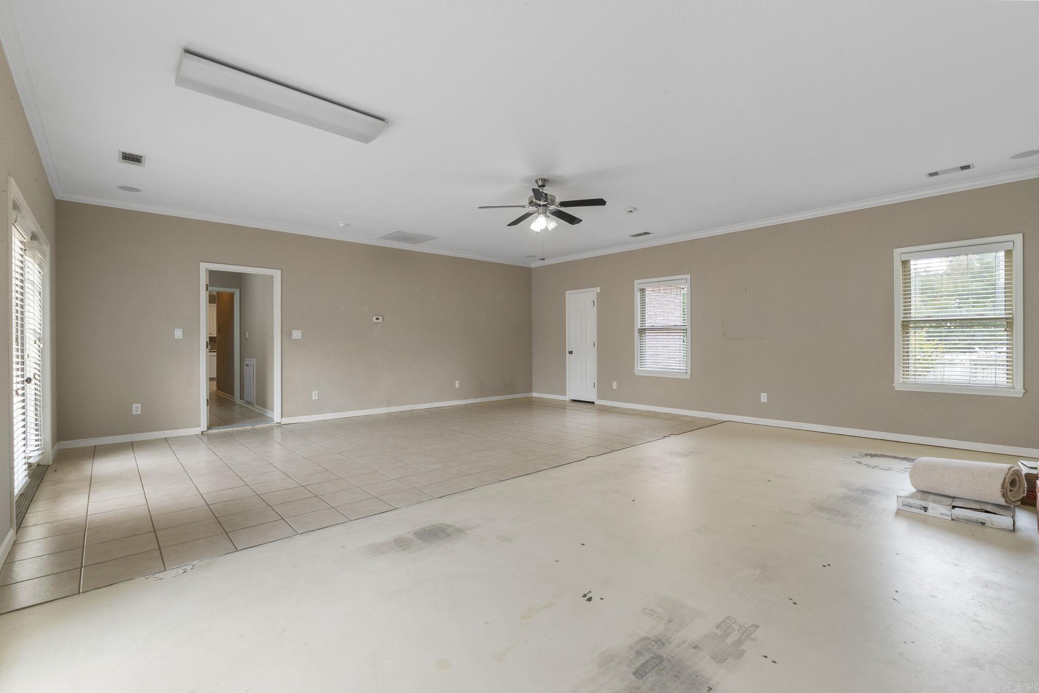 HURRICANE LAKE EST - Residential