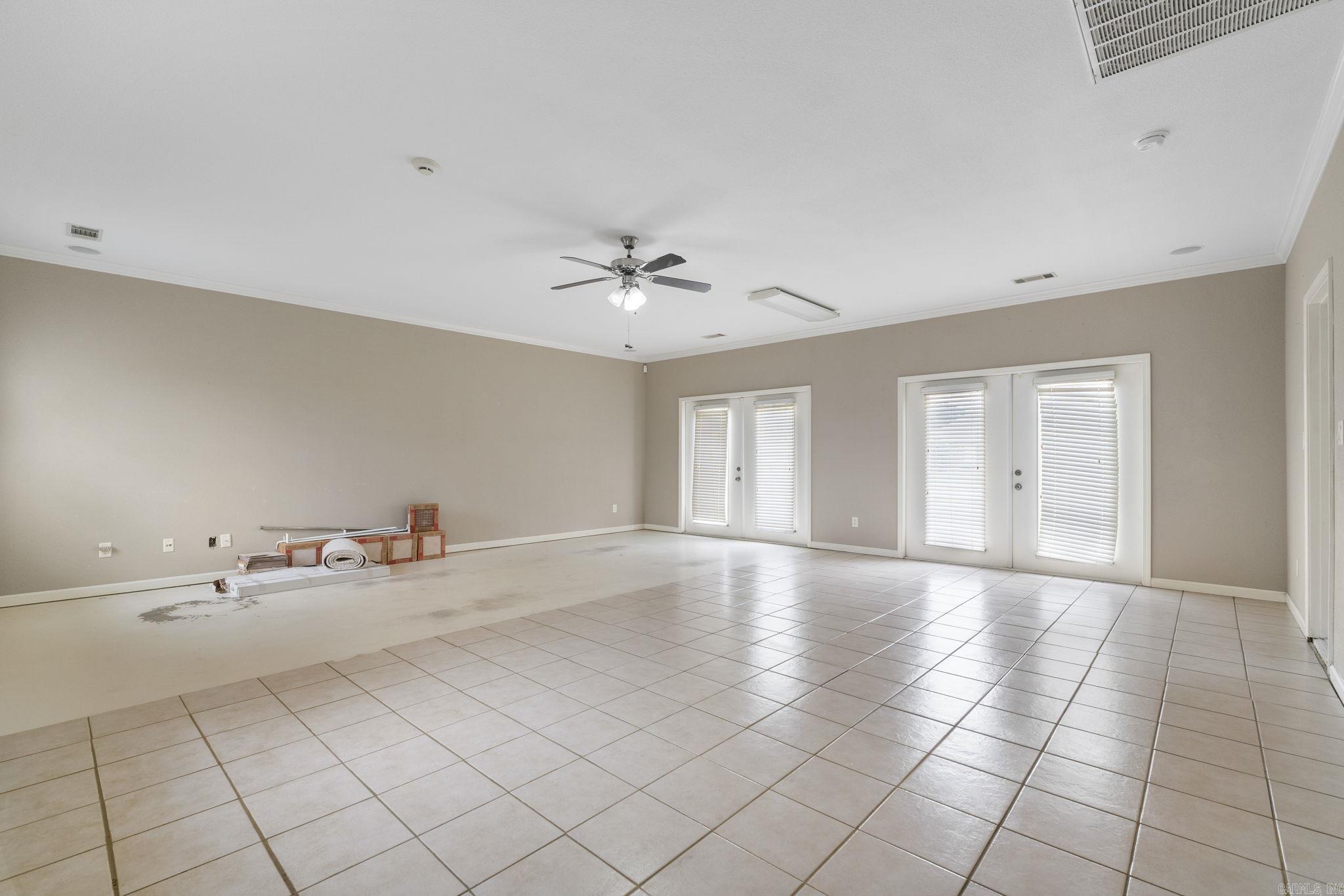 HURRICANE LAKE EST - Residential