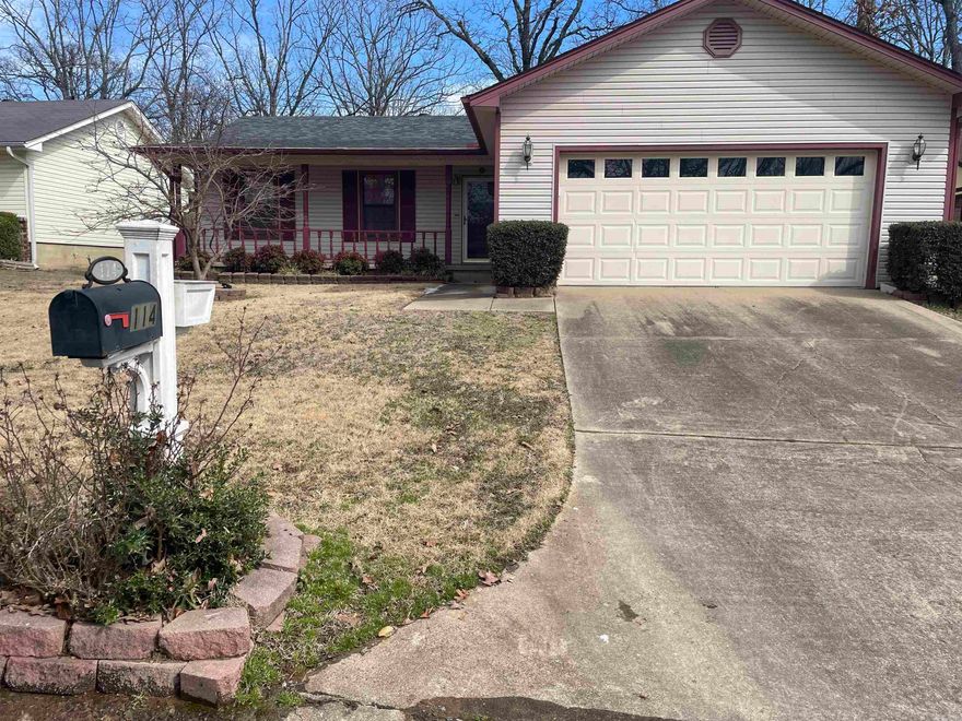 Great buy for first time home buyers or investors.  House in great condition with open floor plan. Eat in kitchen open to catheral ceiling living room.  Large master bedroom on one side and 2 other good size bedrooms on the other side.  Main Bathroom recently updated.  Covered patio in fence back yard.  House feel bigger then sf stated. Good buy.