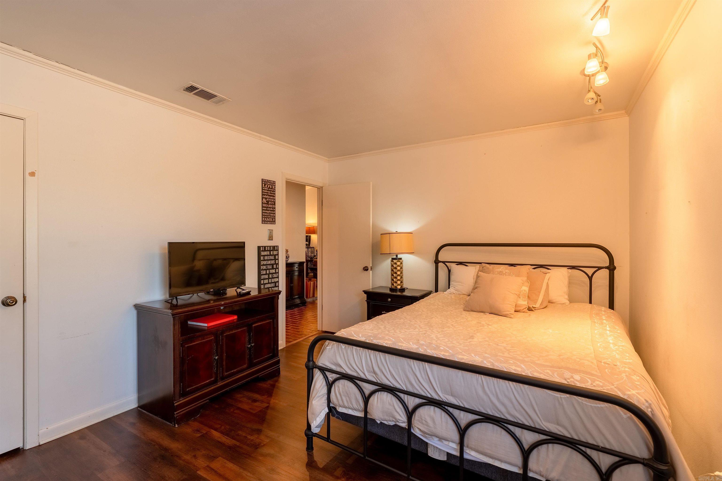 Eden Isle - Residential