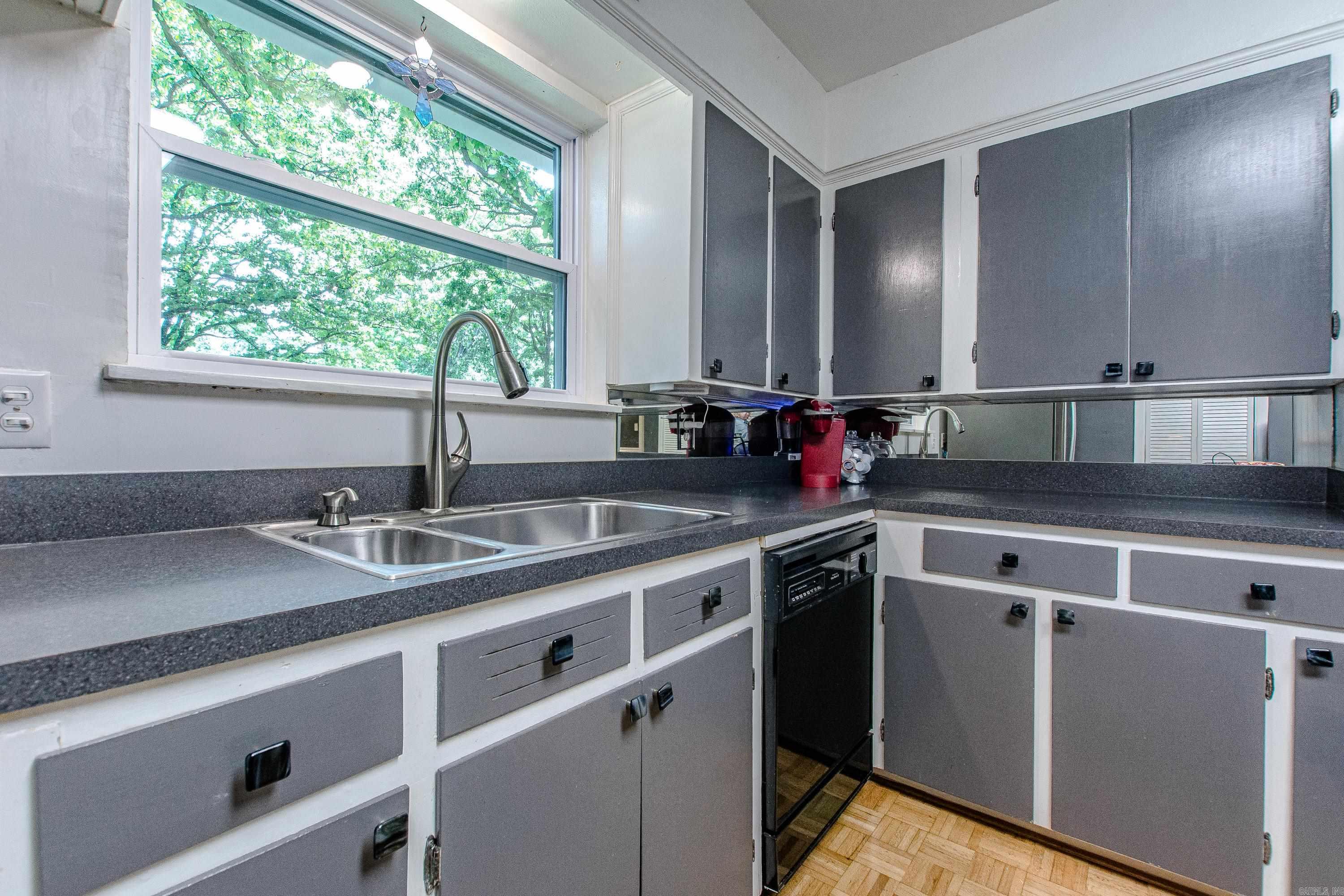 BRIARWOOD - Residential