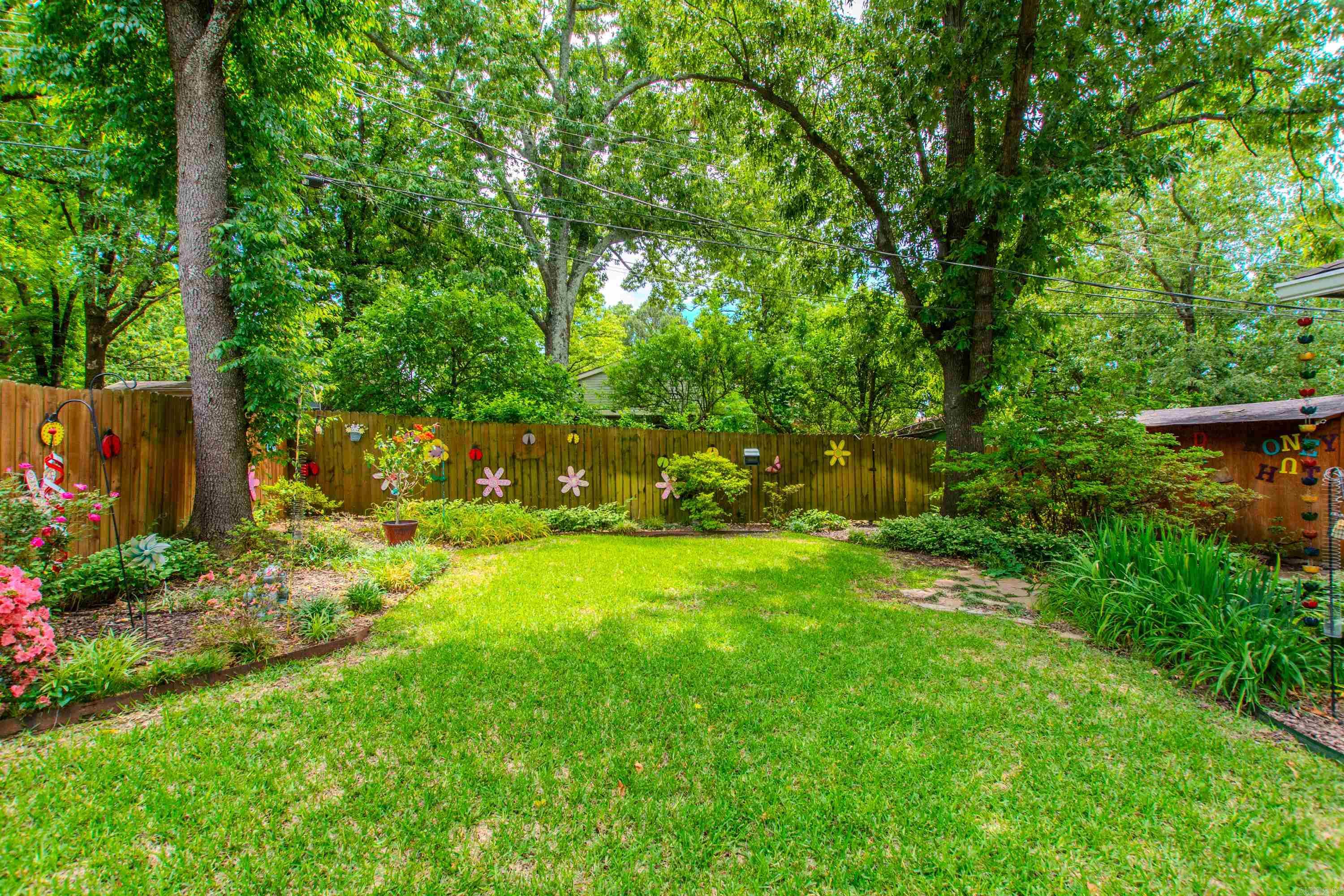 BRIARWOOD - Residential