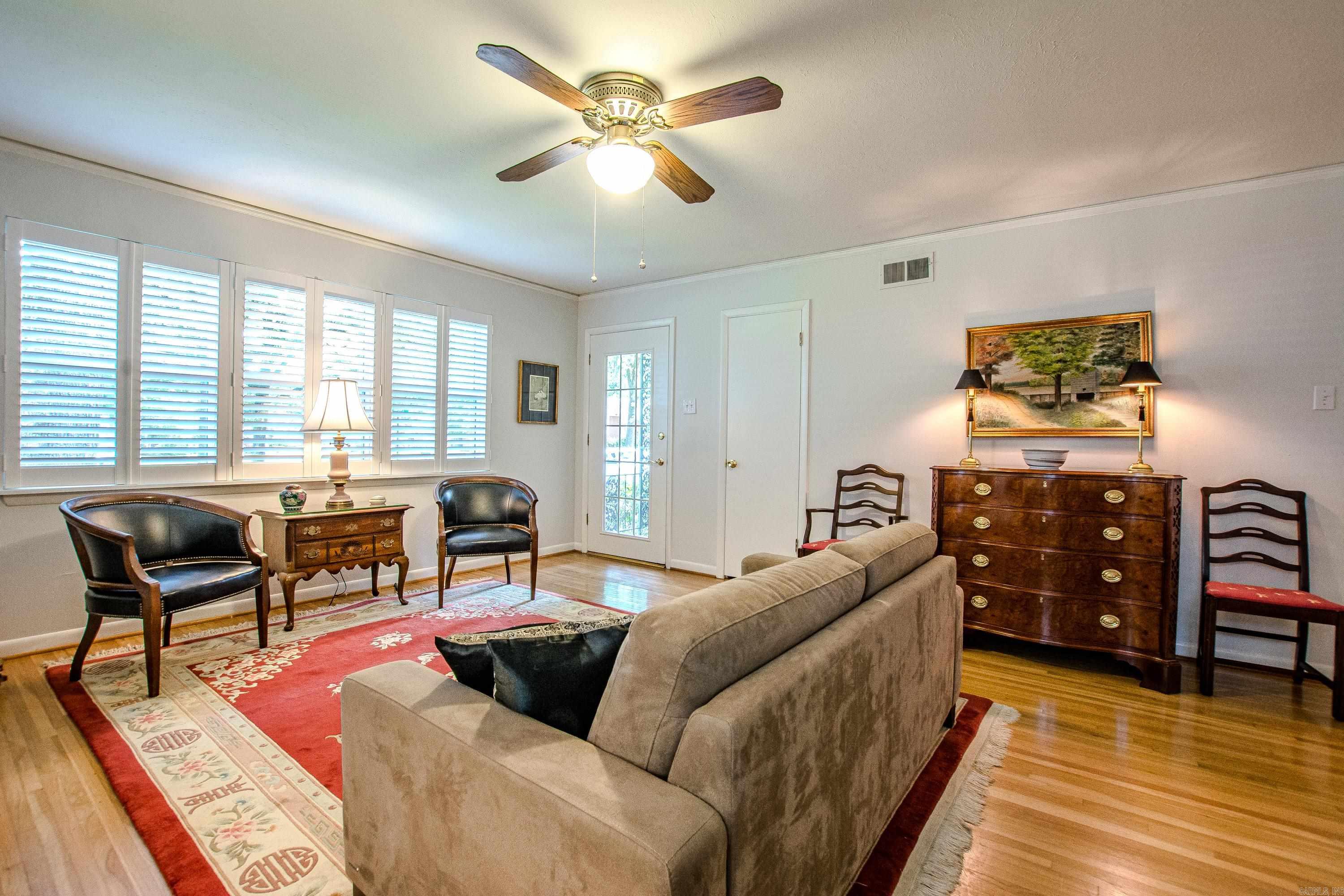 BRIARWOOD - Residential