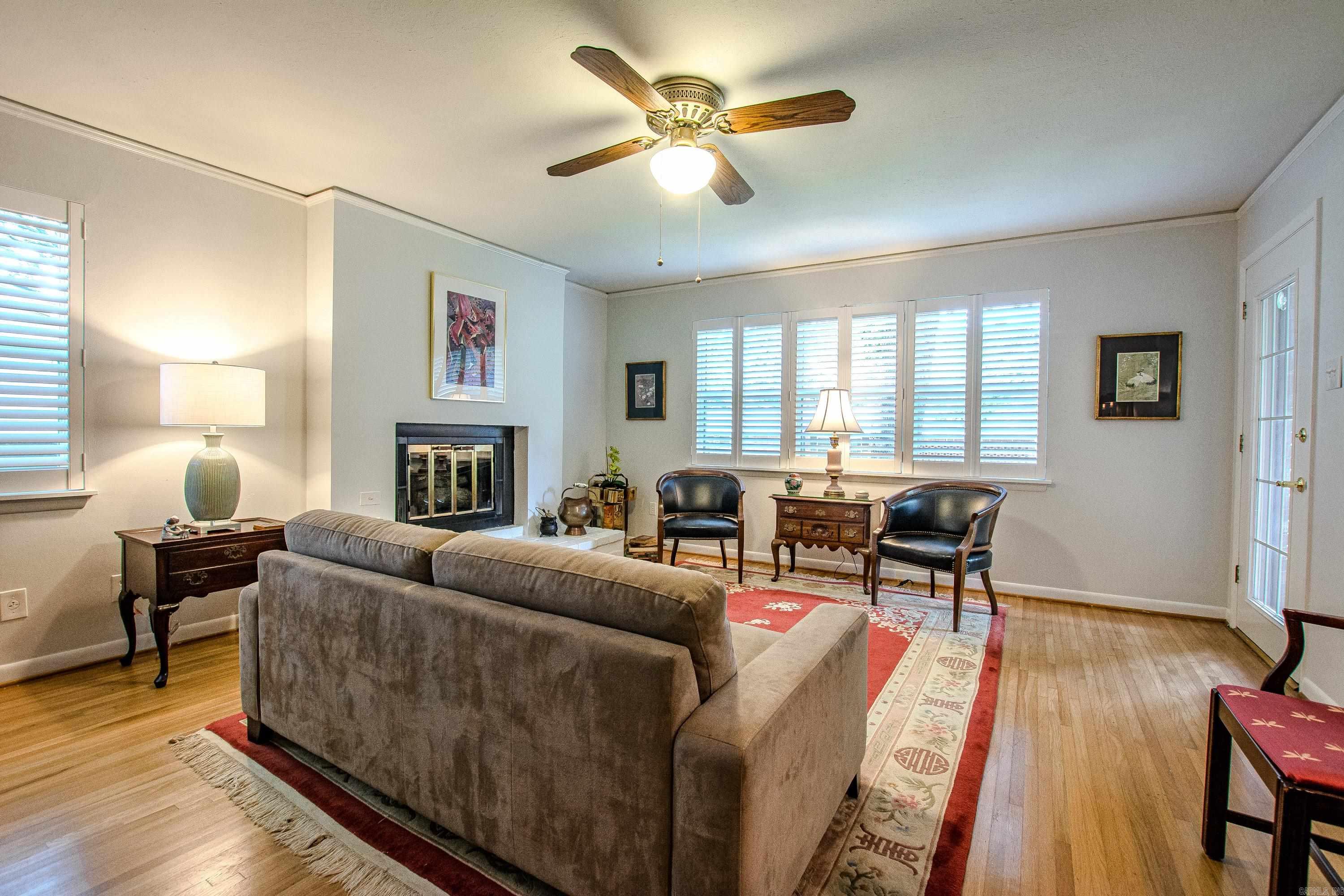 BRIARWOOD - Residential
