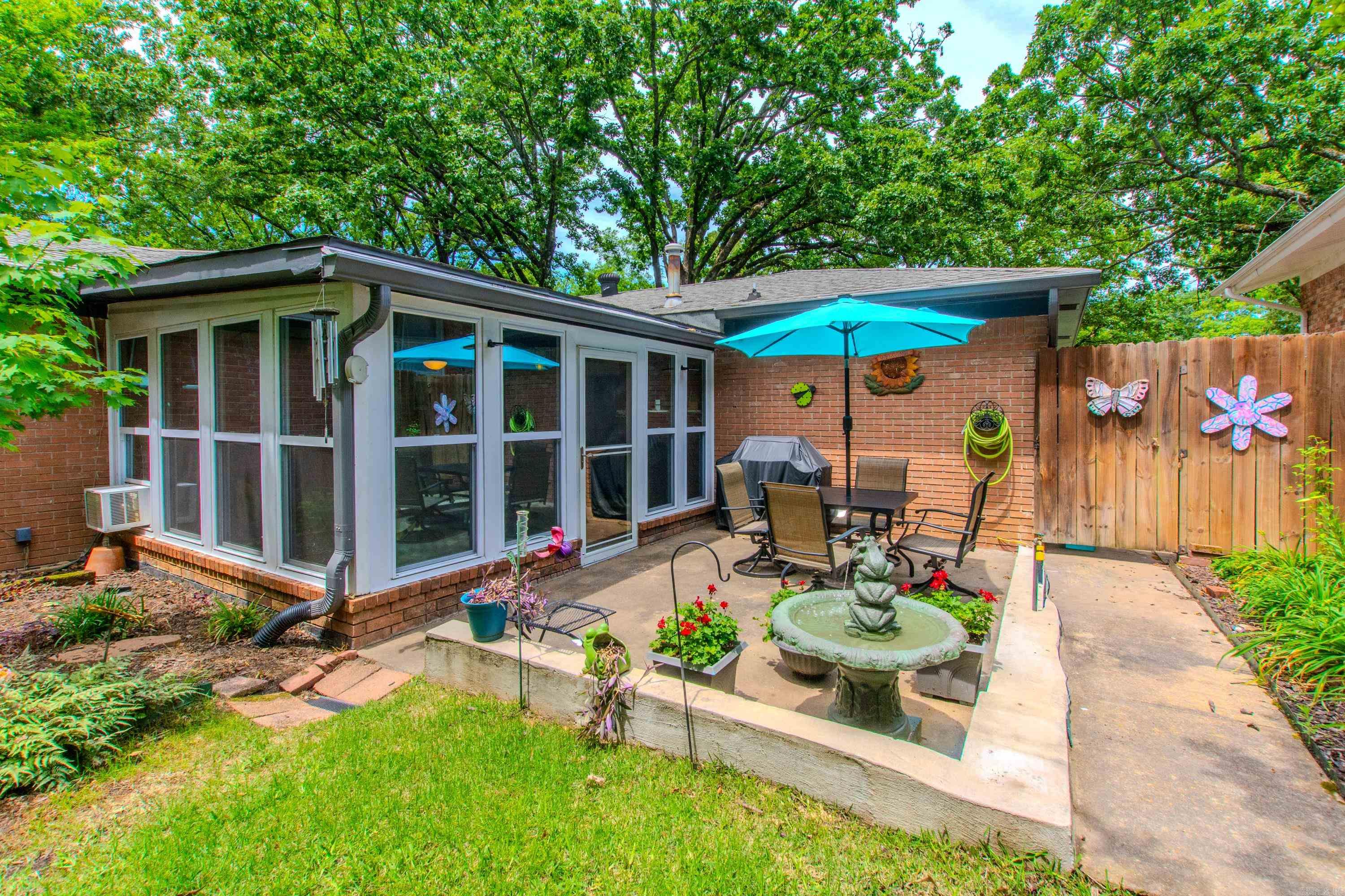 BRIARWOOD - Residential