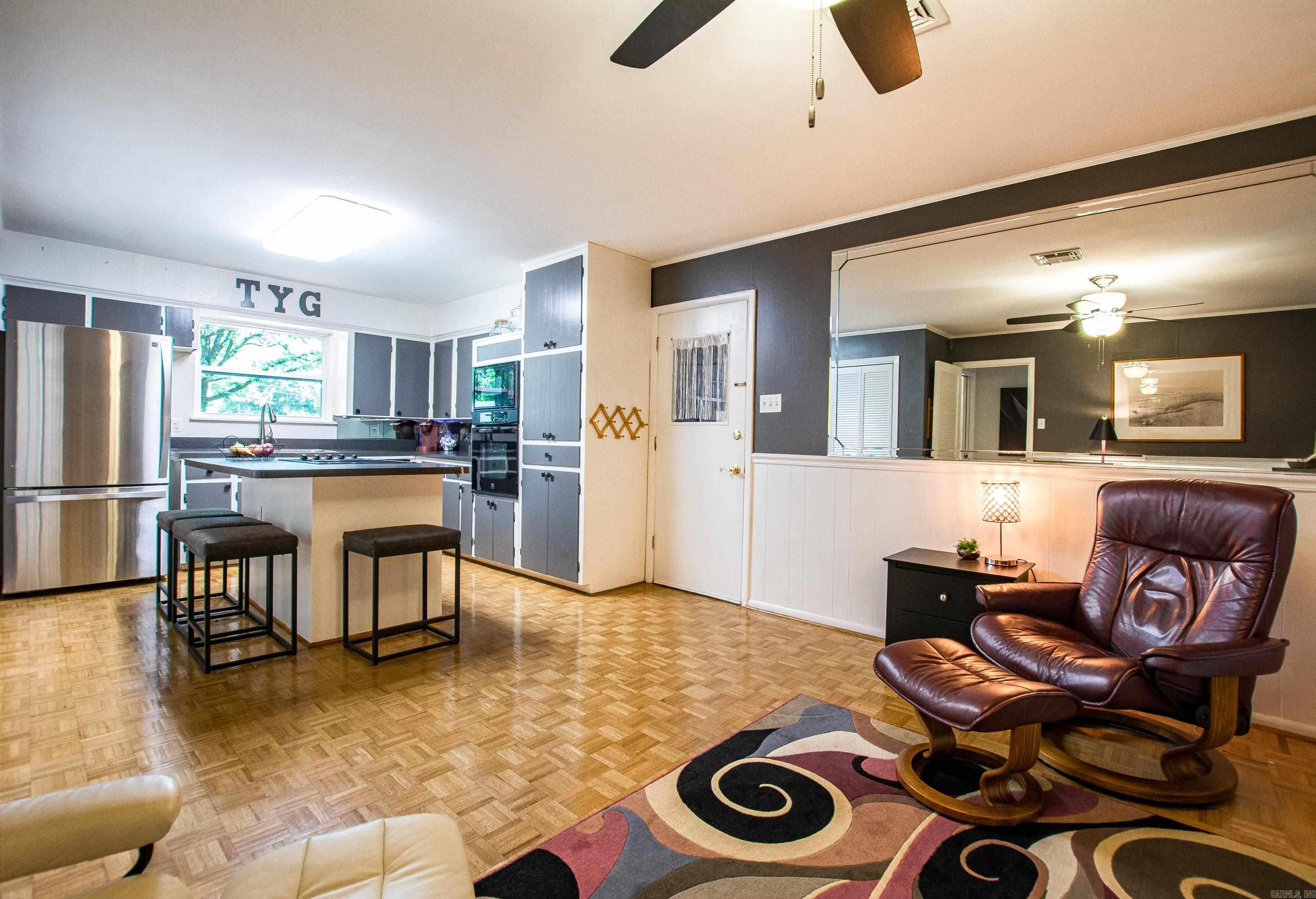 BRIARWOOD - Residential